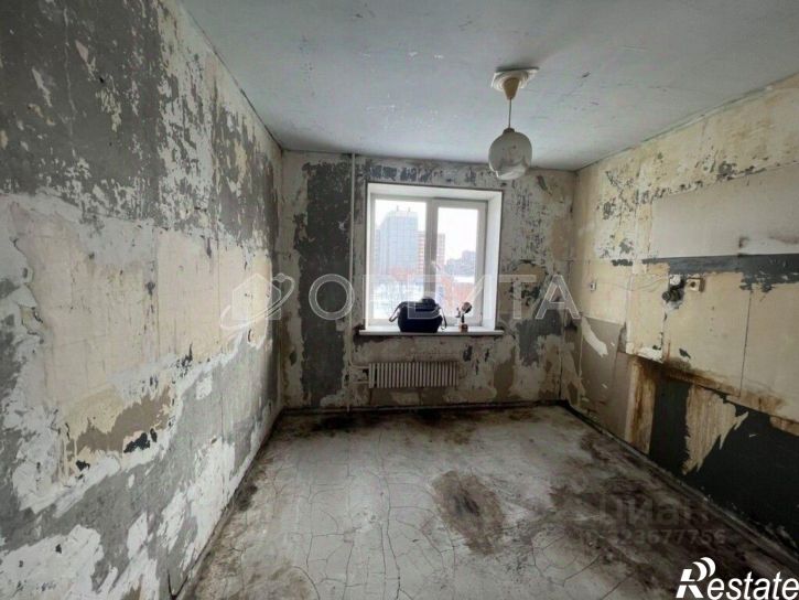 3-комн квартира улица Энергостроителей, 12,  д. 12