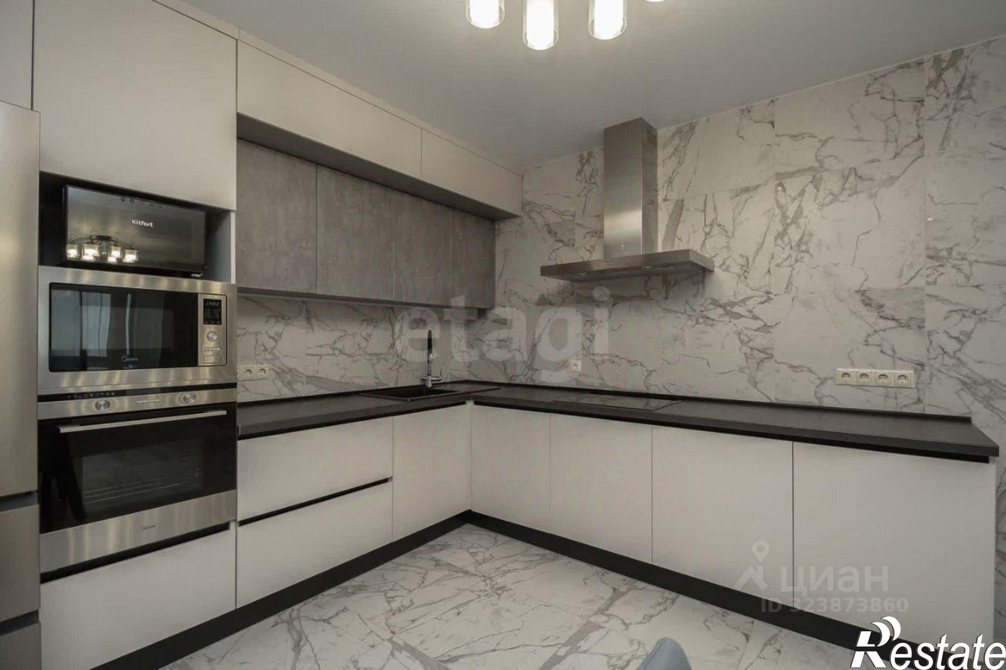 Купить квартиру за 11 390 000 рублей на Полевая улица, 117 к1