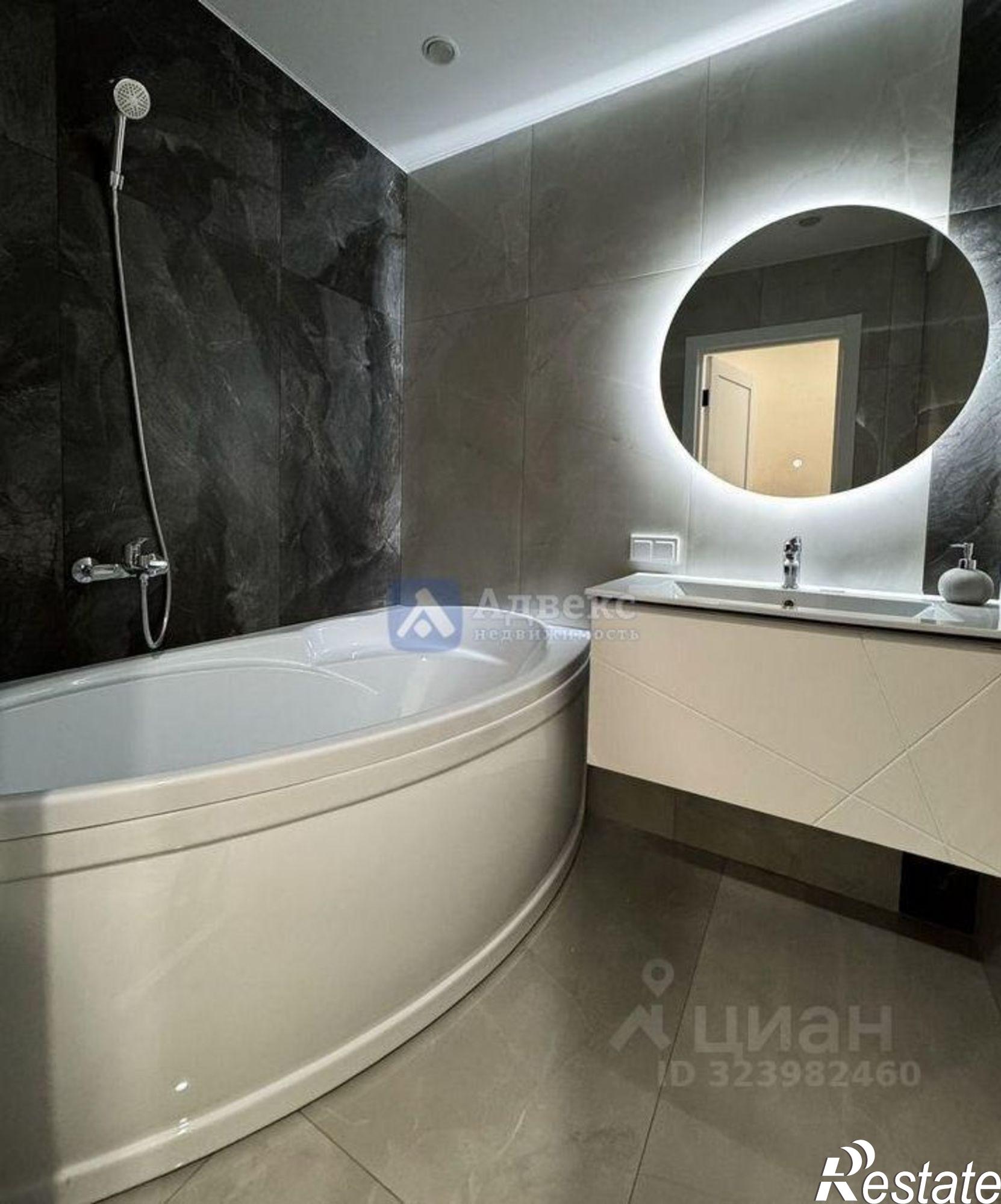 Купить квартиру за 8 900 000 рублей на Широтная улица, 213