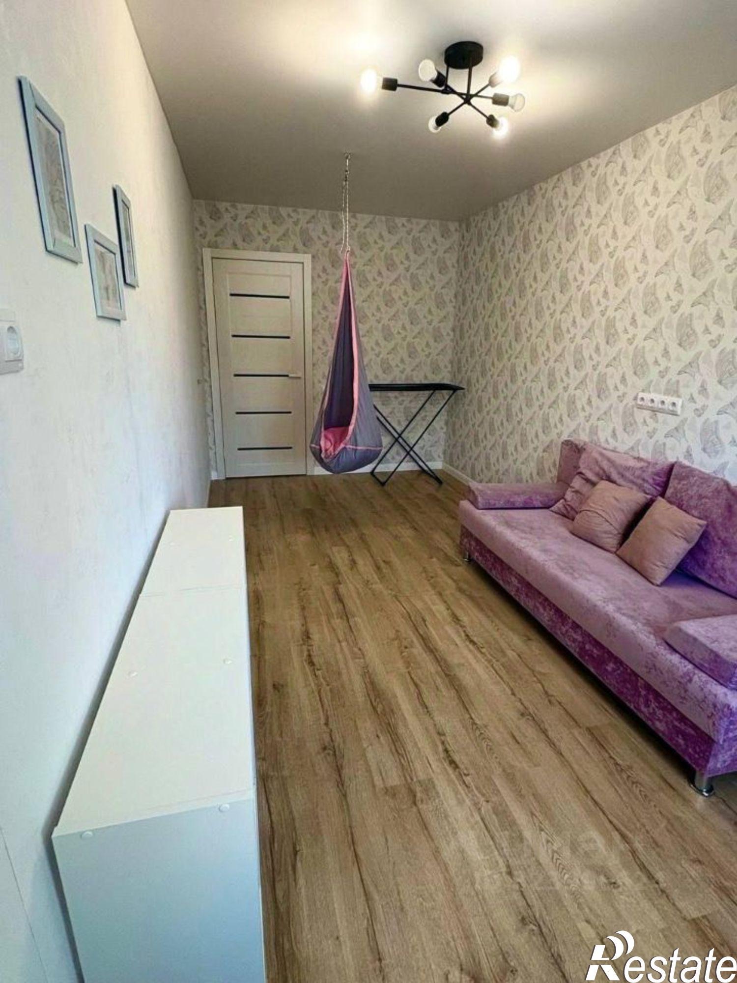 Сдать квартиру за 31 900 рублей на улица Мельникайте, 48