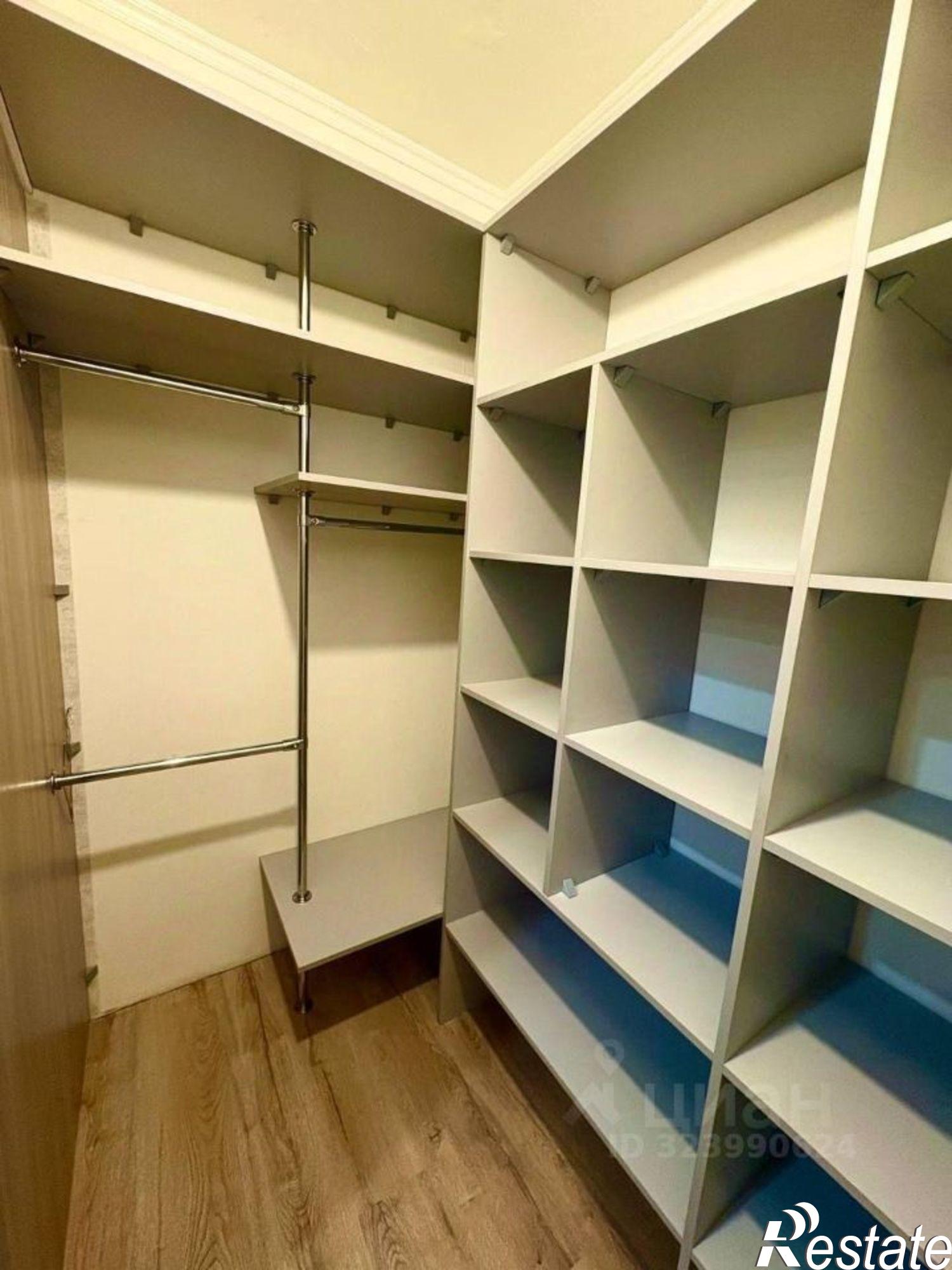 Сдать квартиру за 31 900 рублей на улица Мельникайте, 48