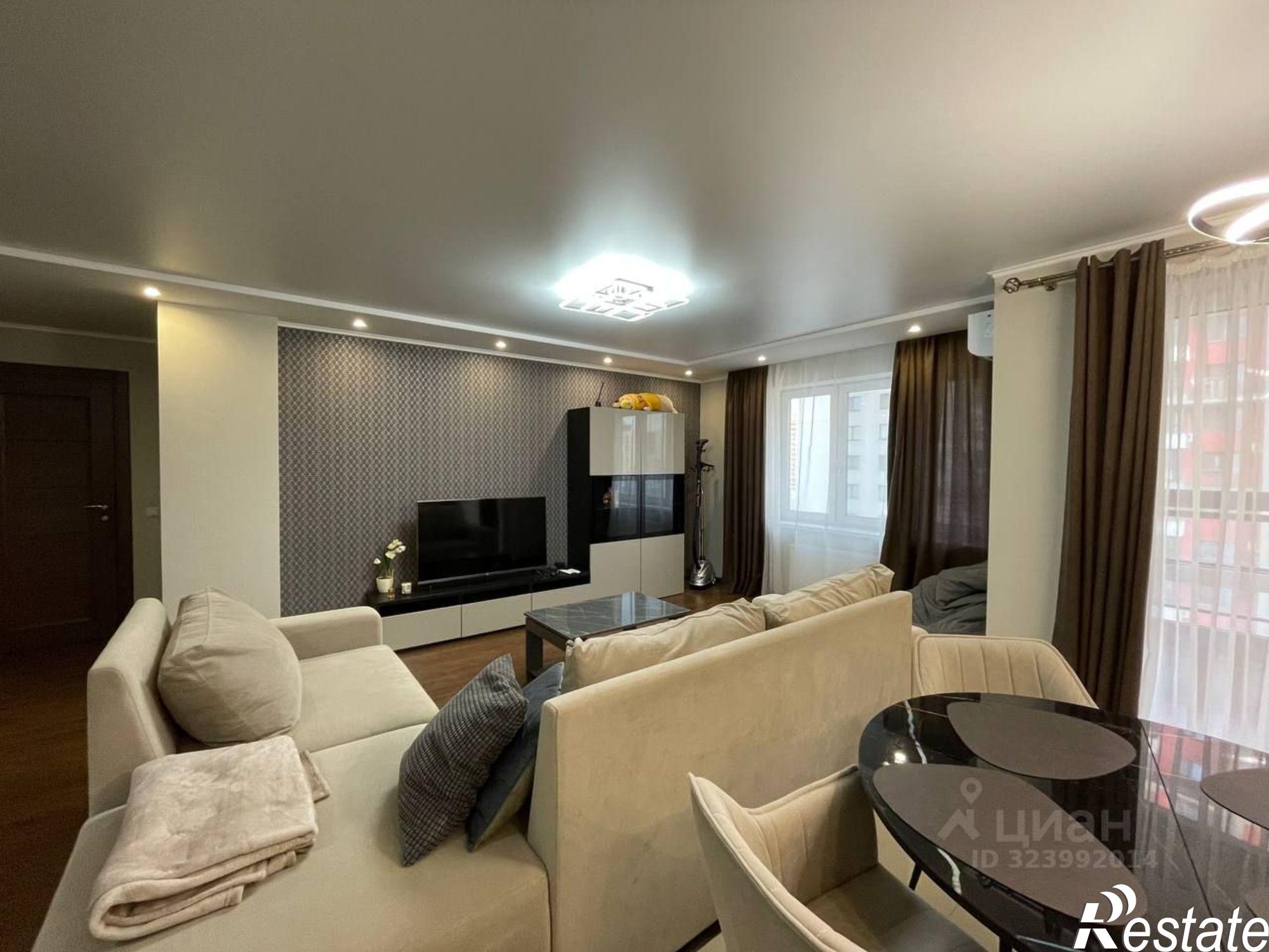 Сдать квартиру за 52 000 рублей на улица Газовиков, 63