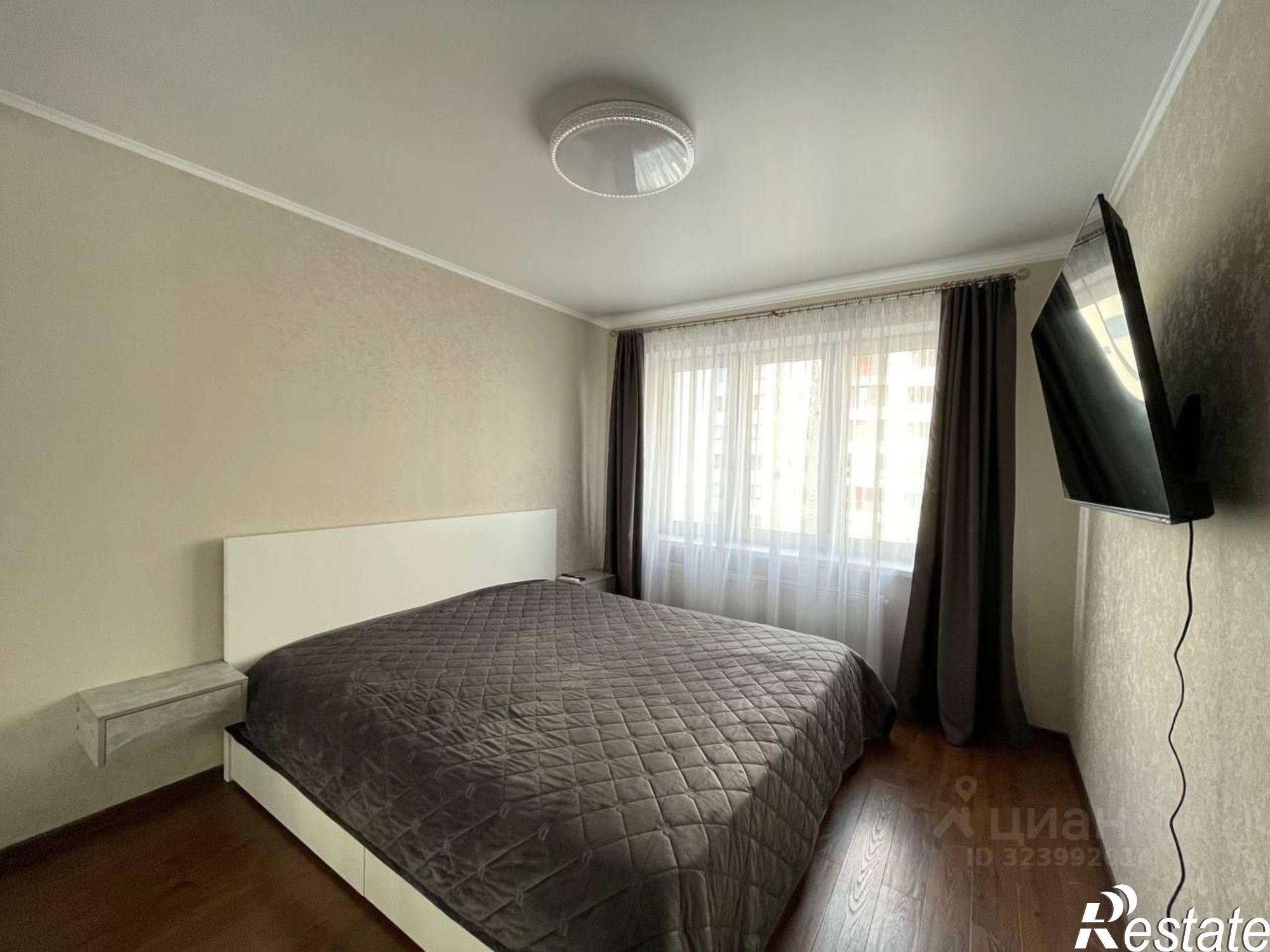 Сдать квартиру за 52 000 рублей на улица Газовиков, 63