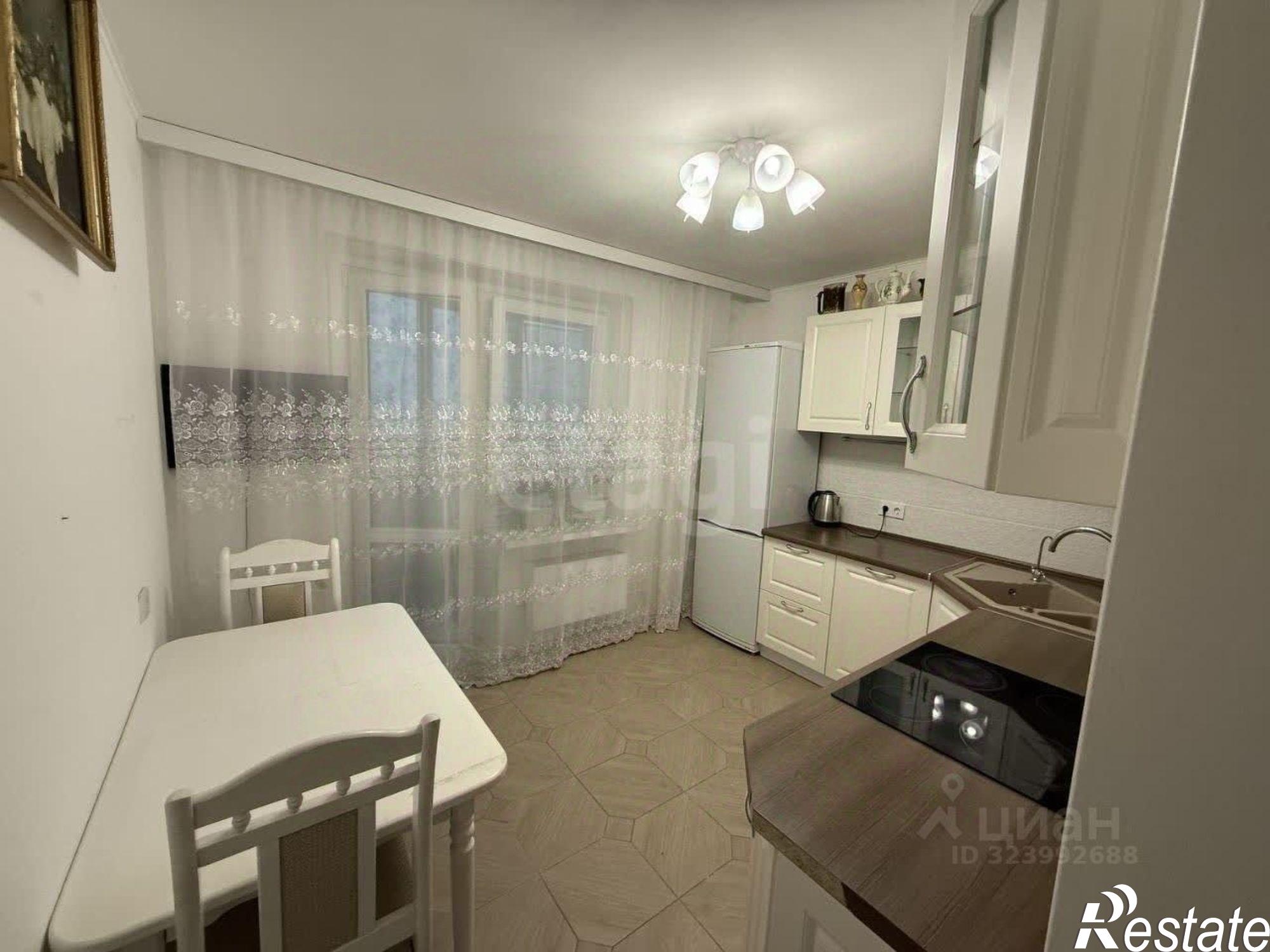 Сдать квартиру за 40 000 рублей на улица Федюнинского, 62 к2