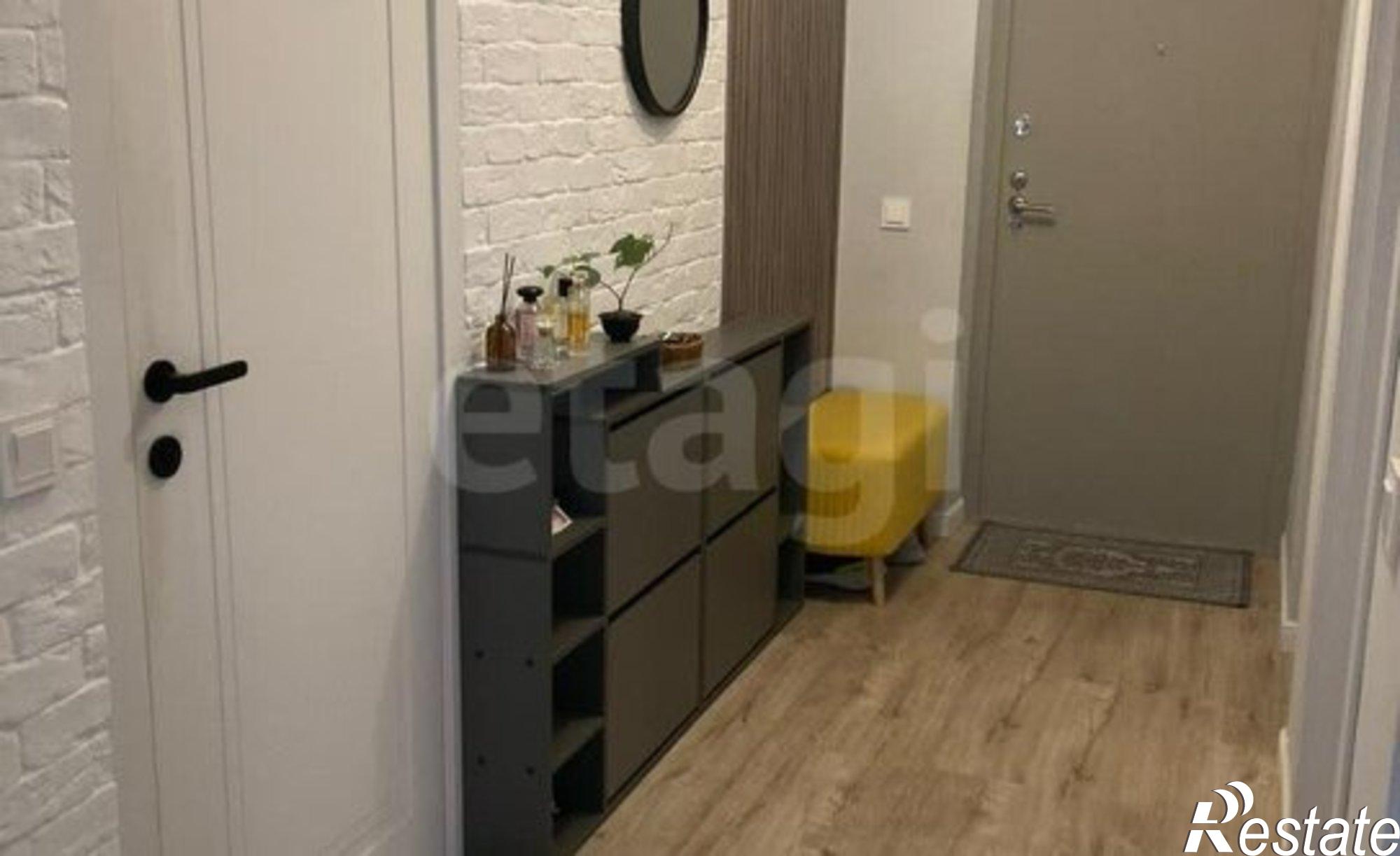 Купить квартиру за 11 200 000 рублей на ул Мельникайте, 34 1