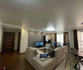 2-комн, 57кв м, этаж 9/16 улица Газовиков, 63