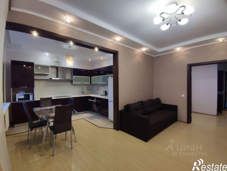 3-комн квартира улица Маршала Захарова, 11/1,  д. 11/1