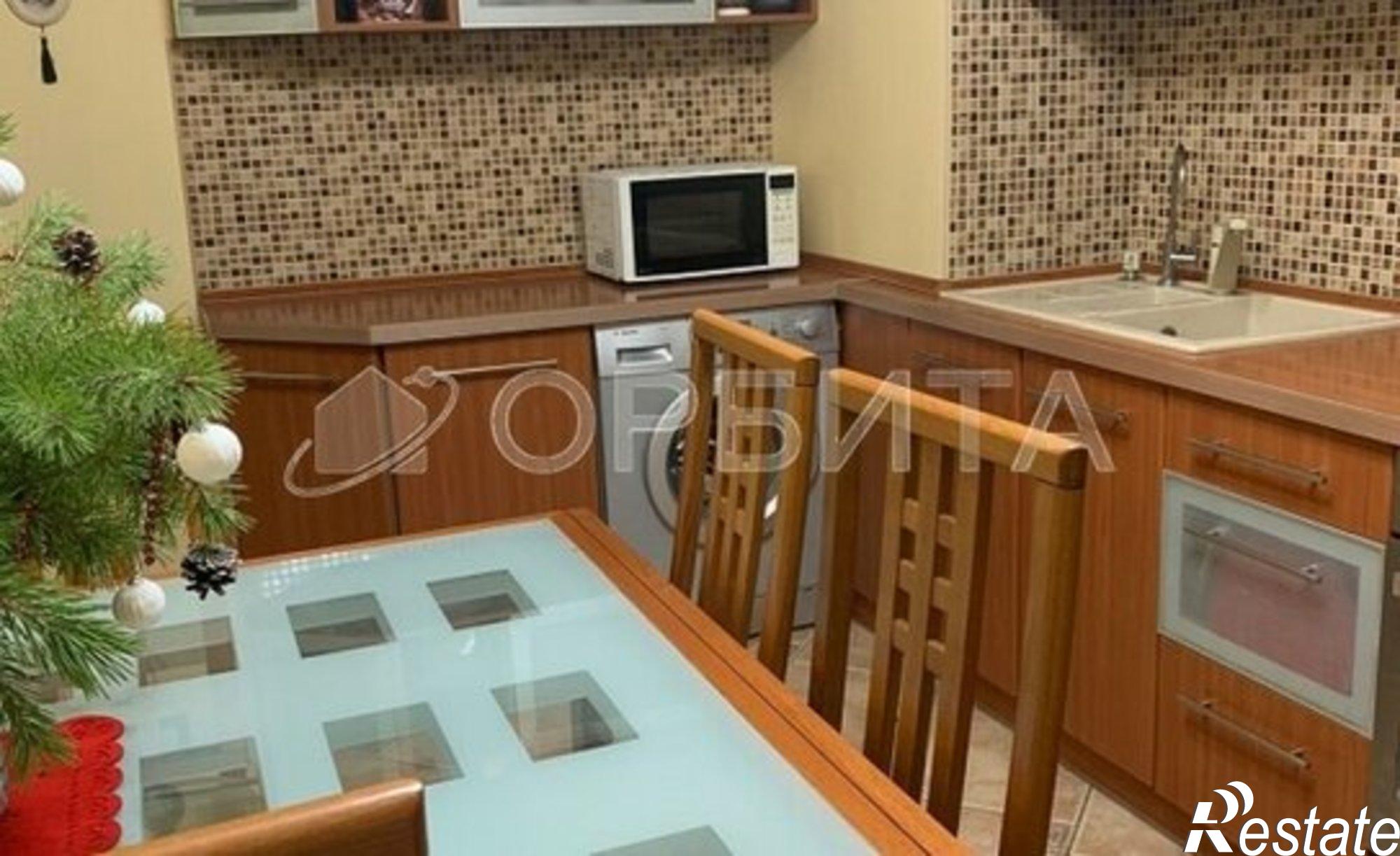 Купить квартиру за 10 000 000 рублей на улица Валерии Гнаровской, 5