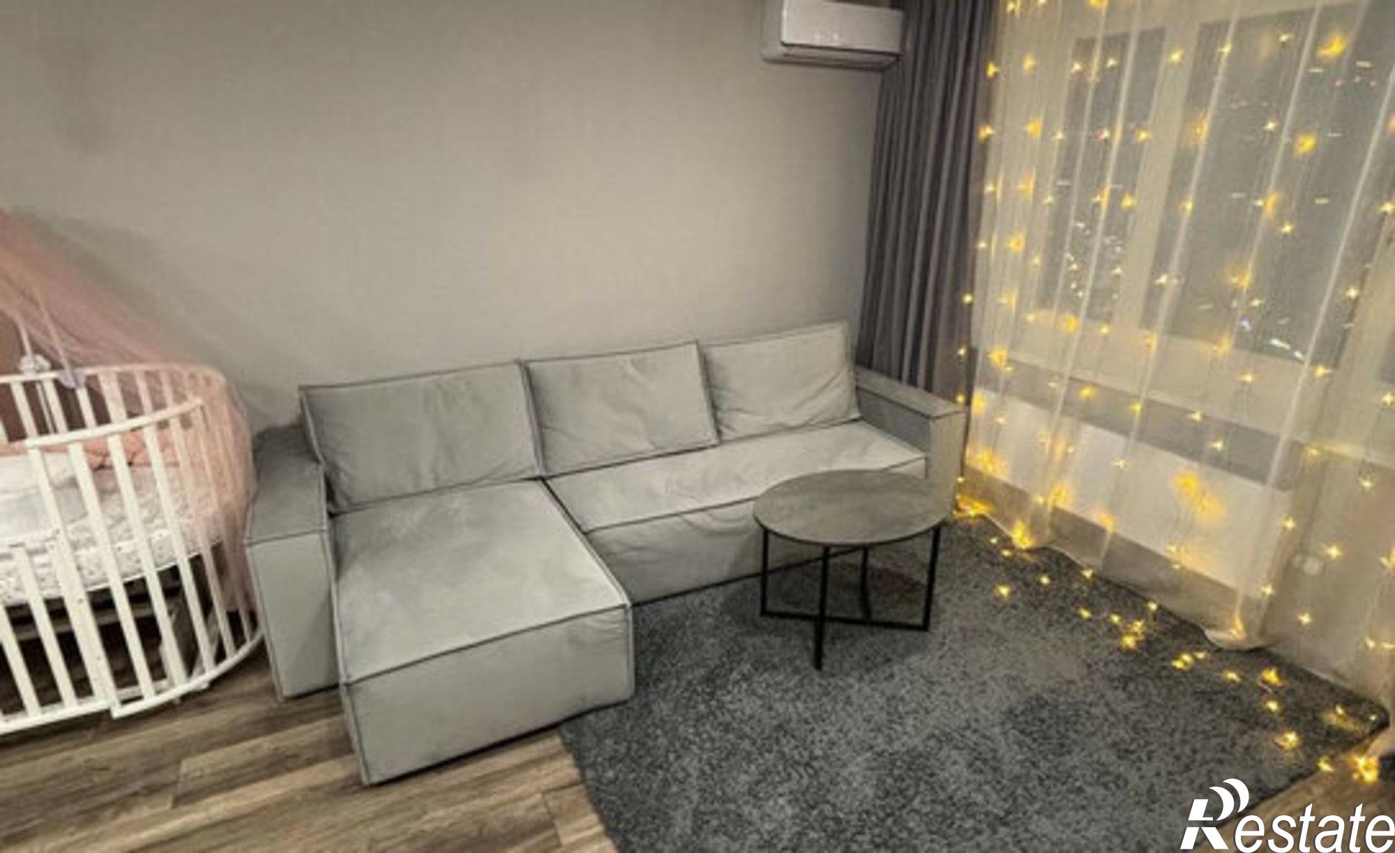 Купить квартиру за 5 700 000 рублей на улица Павла Шарова, 1 к1