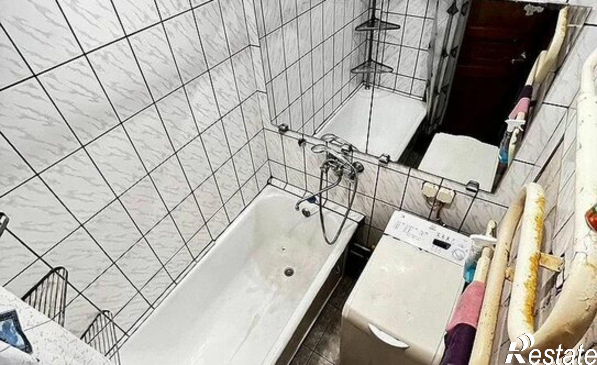 Купить квартиру за 4 423 500 рублей на ул Таврическая, 10