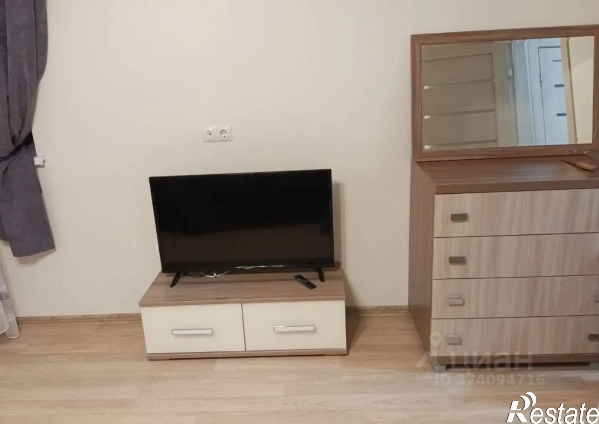 Сдать квартиру за 35 000 рублей на улица 50 лет Октября, 57А к1