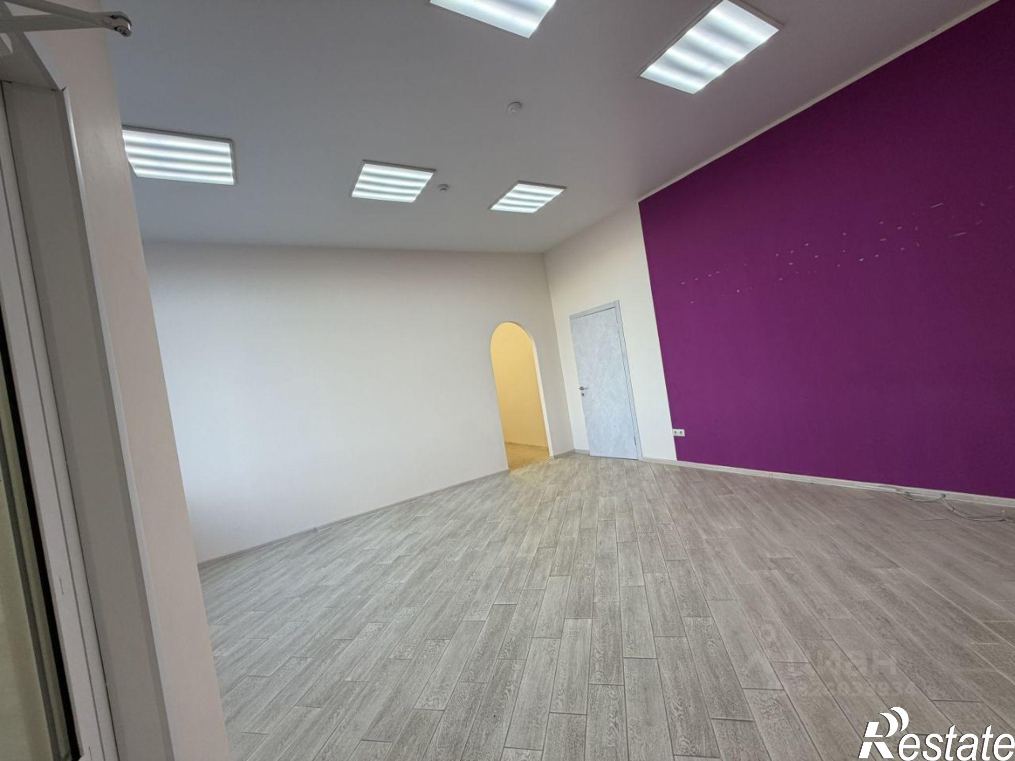 Сдать офис, помещение под офис за 60 000 рублей на ул Карла Маркса, 129