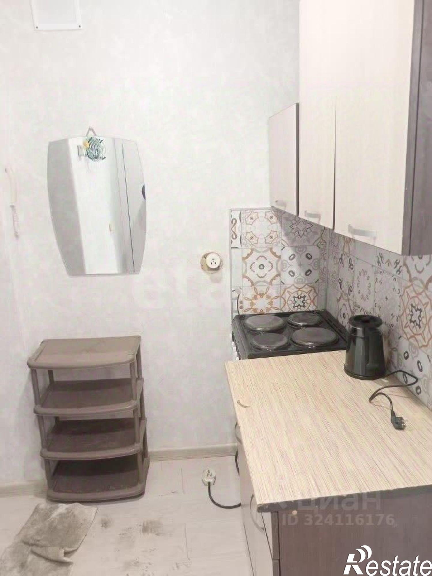 Сдать квартиру за 18 000 рублей на улица Парфёнова, 20