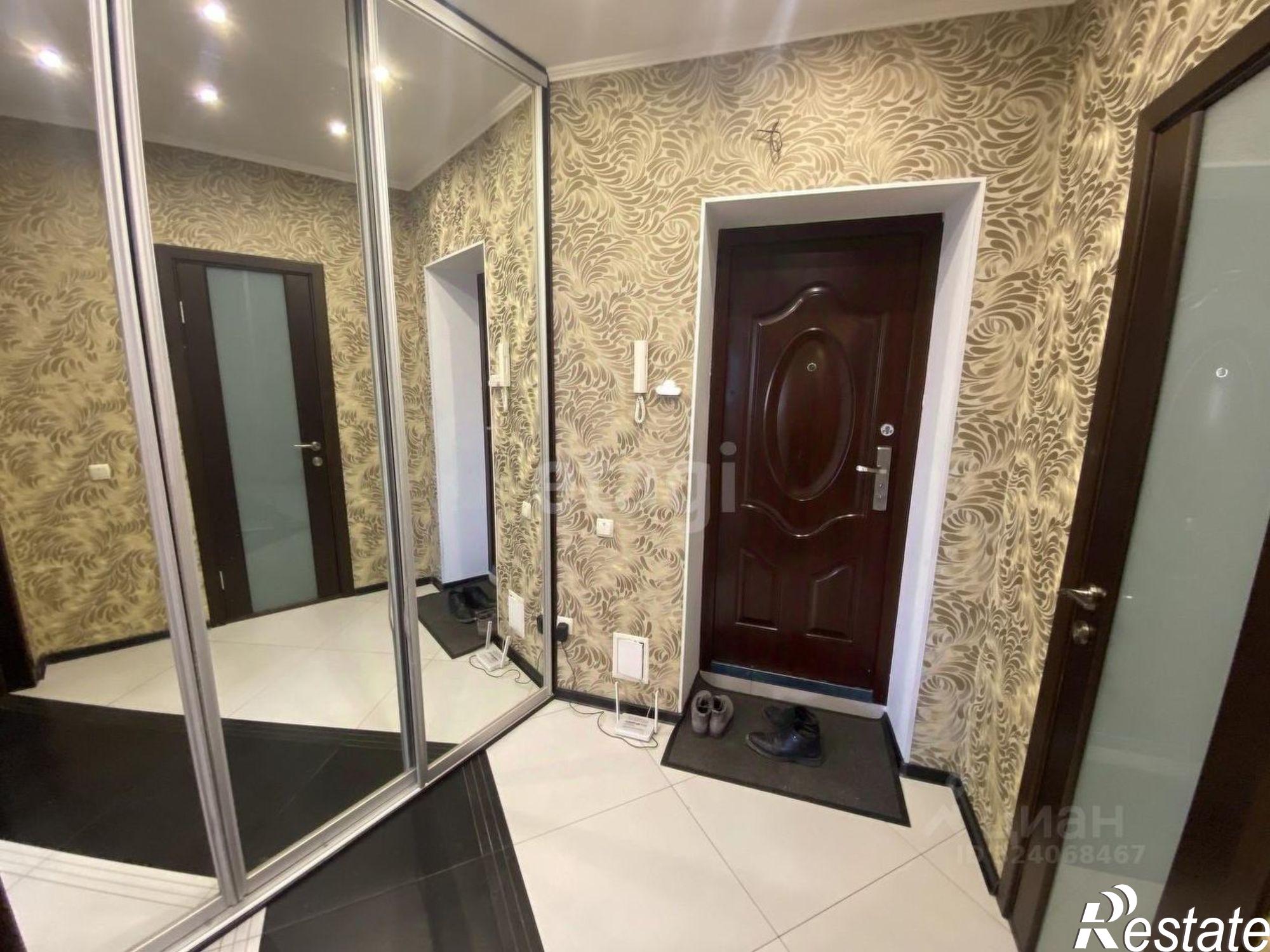 Сдать квартиру за 30 000 рублей на улица Клары Цеткин, 61 к1