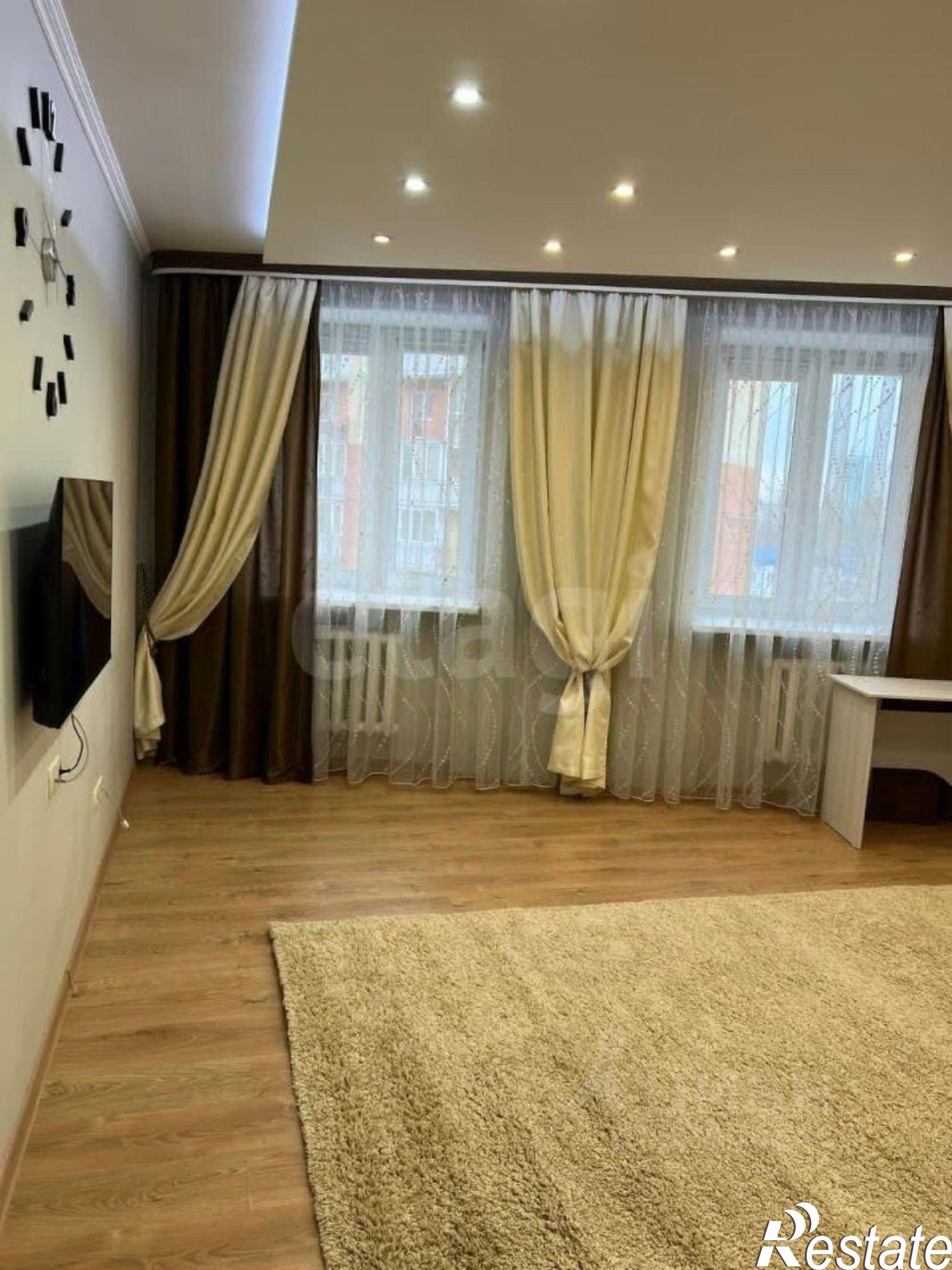 Сдать квартиру за 30 000 рублей на улица Клары Цеткин, 61 к1