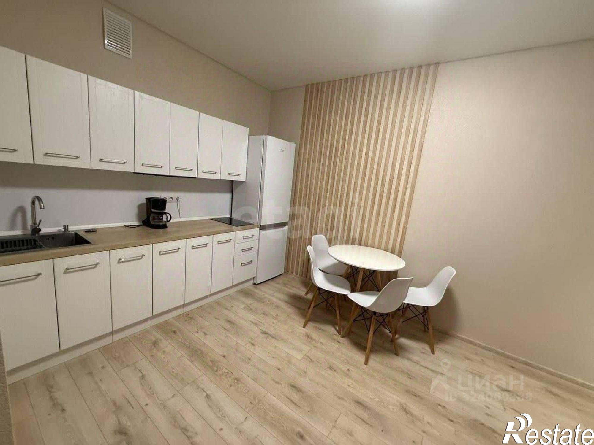 Сдать квартиру за 35 000 рублей на улица Василия Малкова, 12