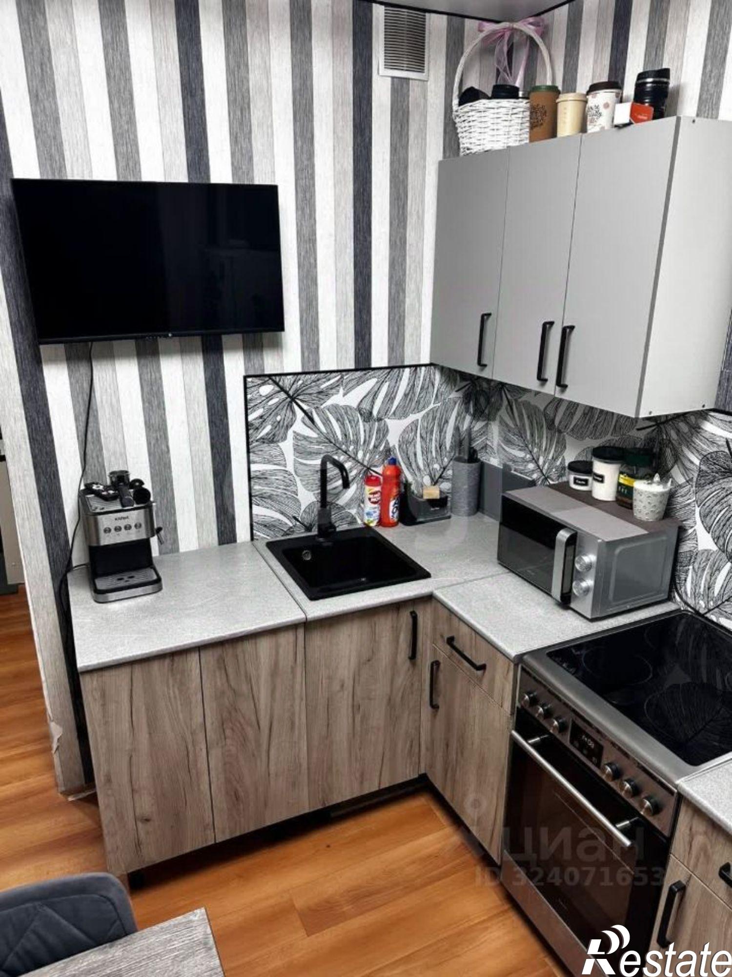 Сдать квартиру за 21 000 рублей на Вересковая улица, 17 к1