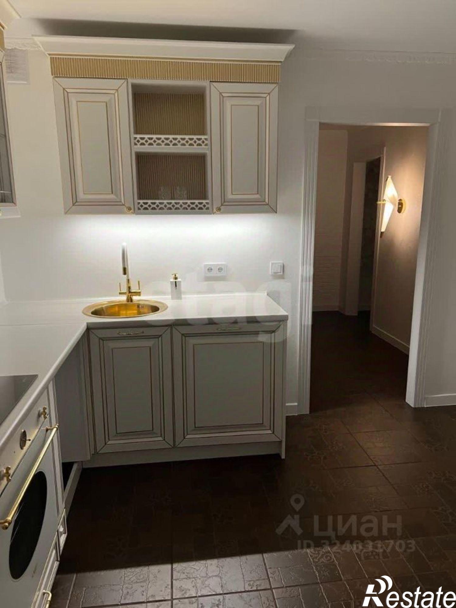 Купить квартиру за 14 800 000 рублей на Холодильная улица, 116