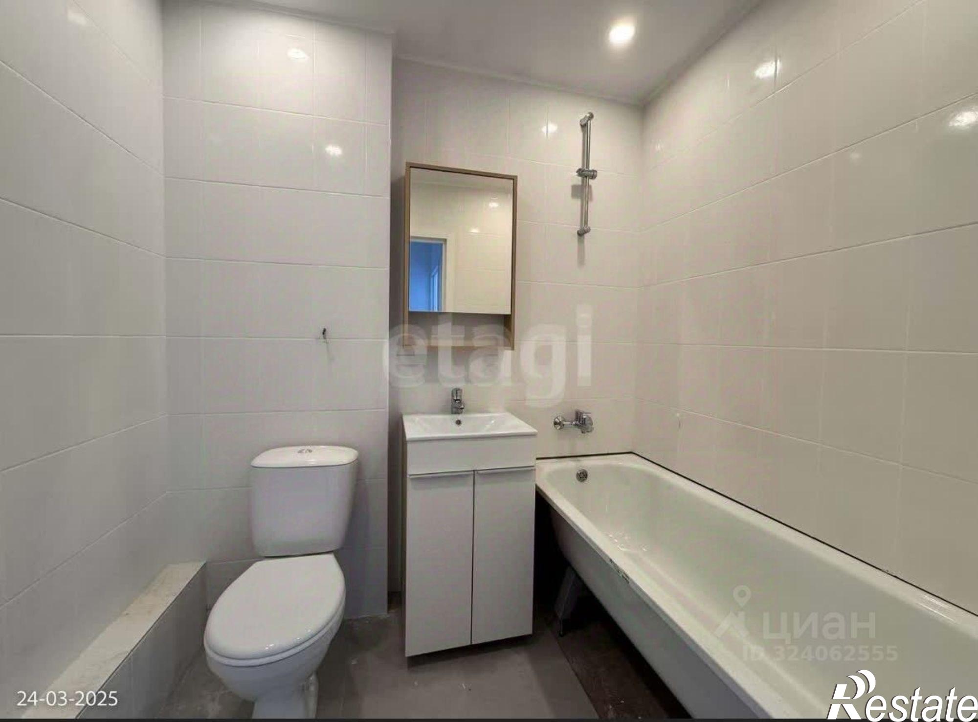 Купить квартиру за 5 000 000 рублей на улица Юрия Рогачёва, 11 к2