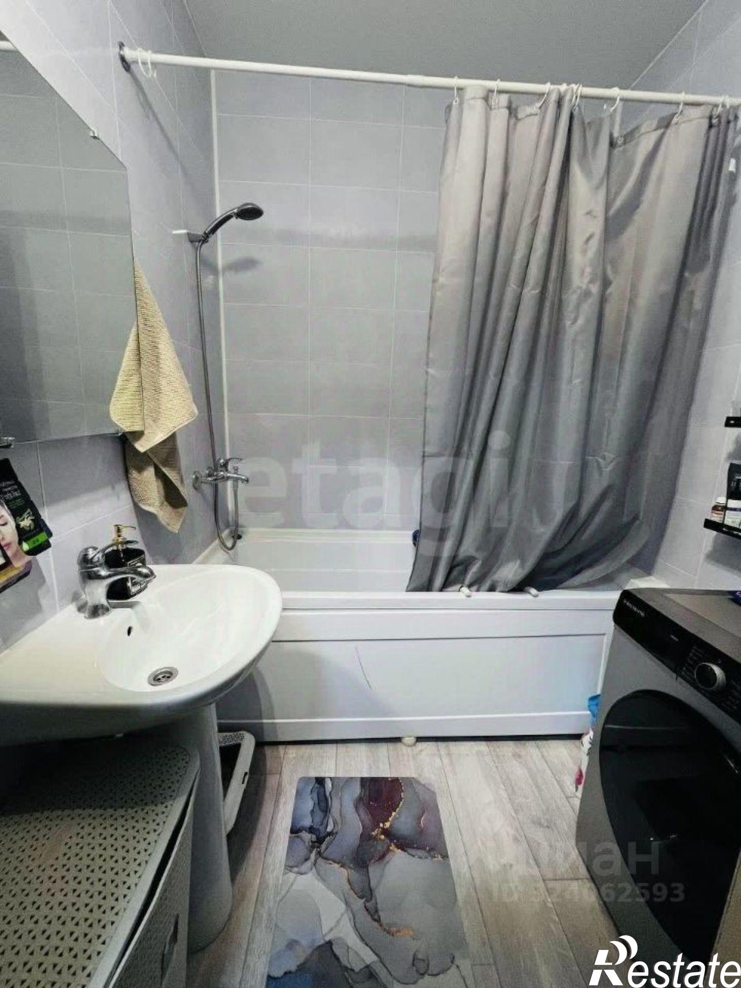 Купить квартиру за 5 150 000 рублей на улица Энергостроителей, 20/2