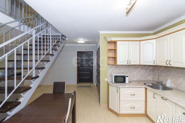 3-комн квартира улица Самарцева, 30,  д. 30