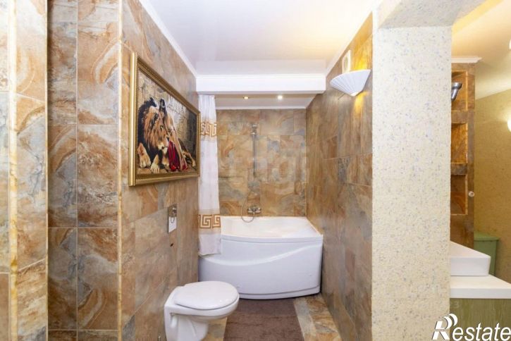 3-комн квартира ул Демьяна Бедного, 83 1,  д. 83 1,  к. 1