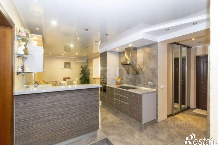 3-комн квартира ул Демьяна Бедного, 83 1,  д. 83 1,  к. 1