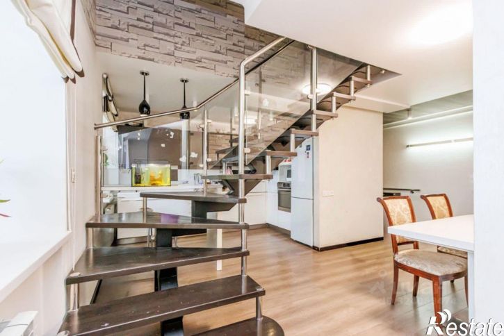 4-комн квартира улица Самарцева, 30,  д. 30