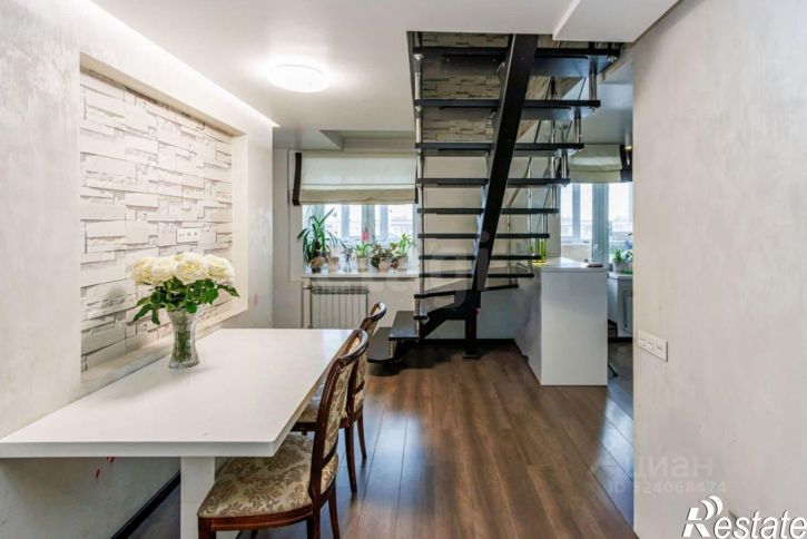 4-комн квартира улица Самарцева, 30,  д. 30