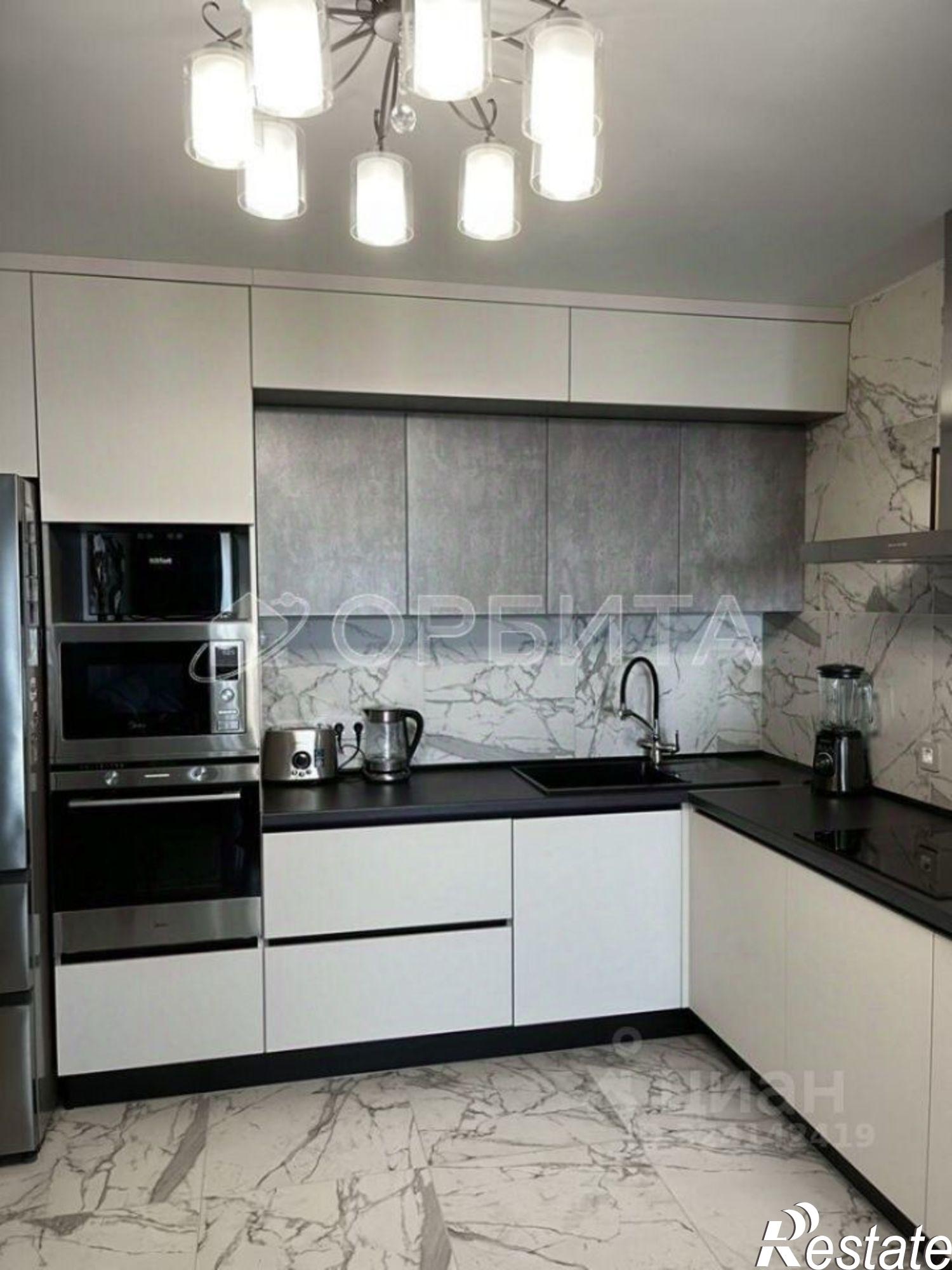 Купить квартиру за 12 000 000 рублей на ул Полевая, 117 1