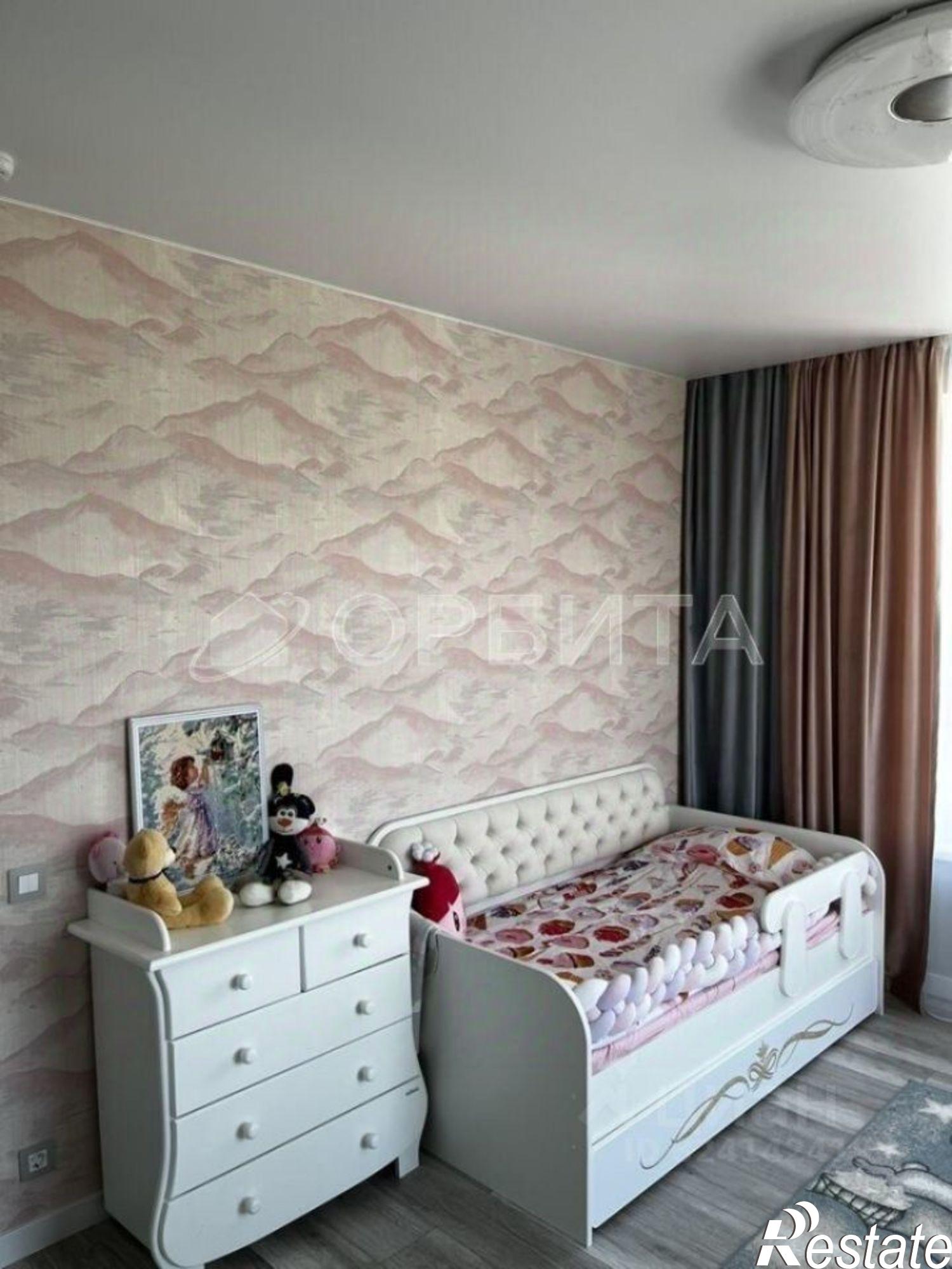 Купить квартиру за 12 000 000 рублей на ул Полевая, 117 1