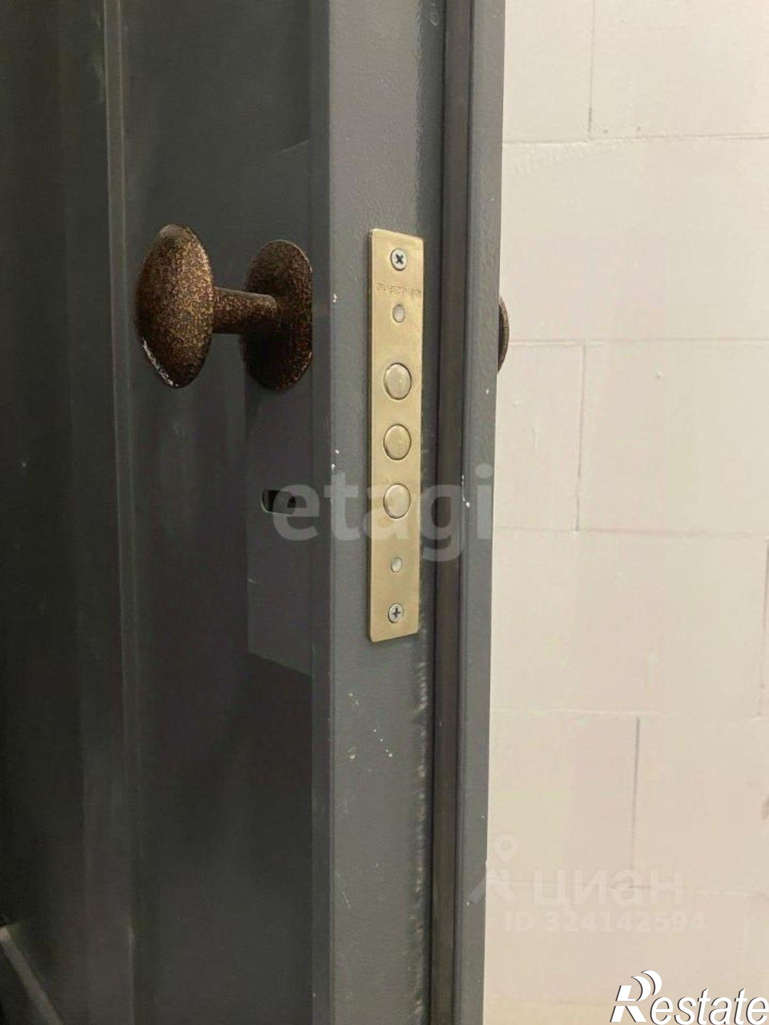 Купить складское помещение за 1 150 000 рублей на ул Федюнинского, 30 4