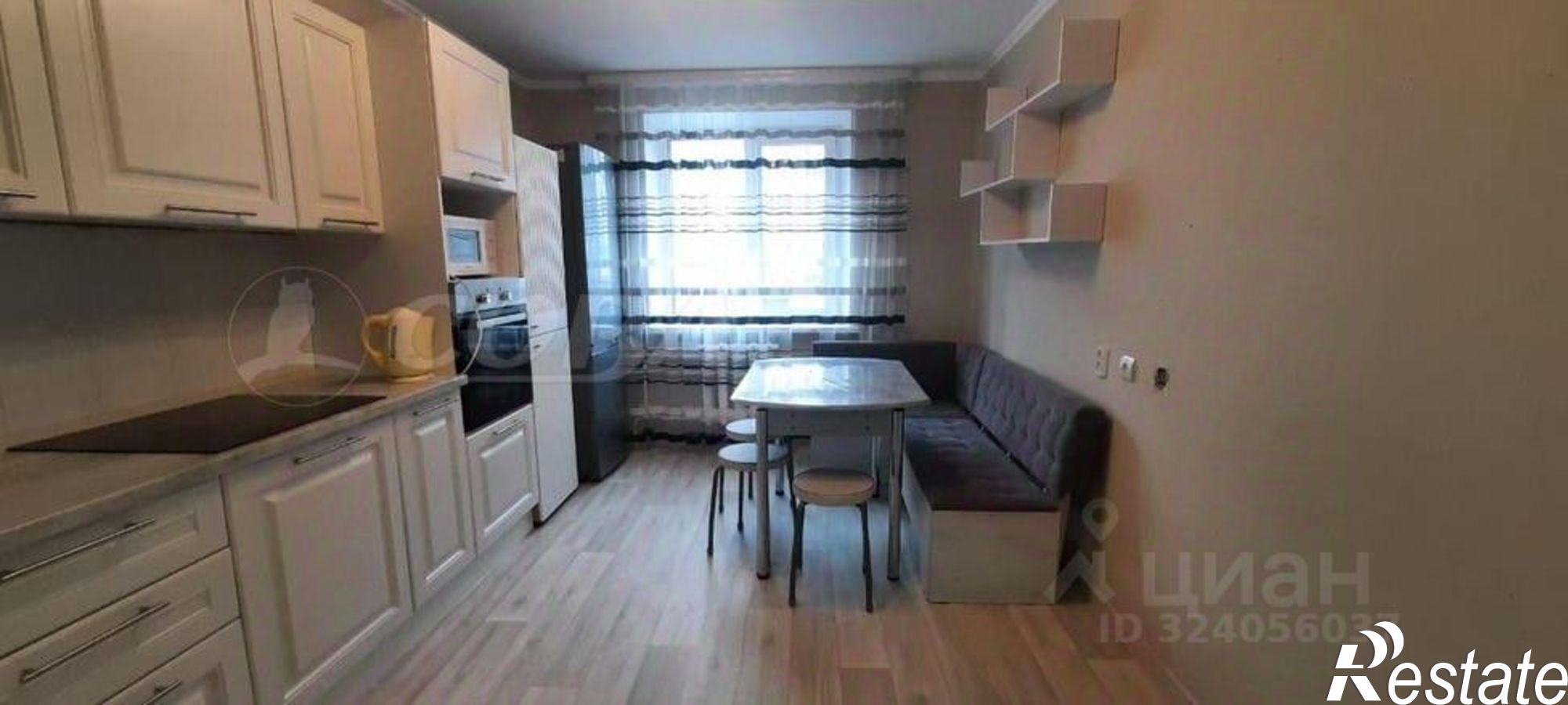 Сдать квартиру за 40 000 рублей на улица Валерии Гнаровской, 8