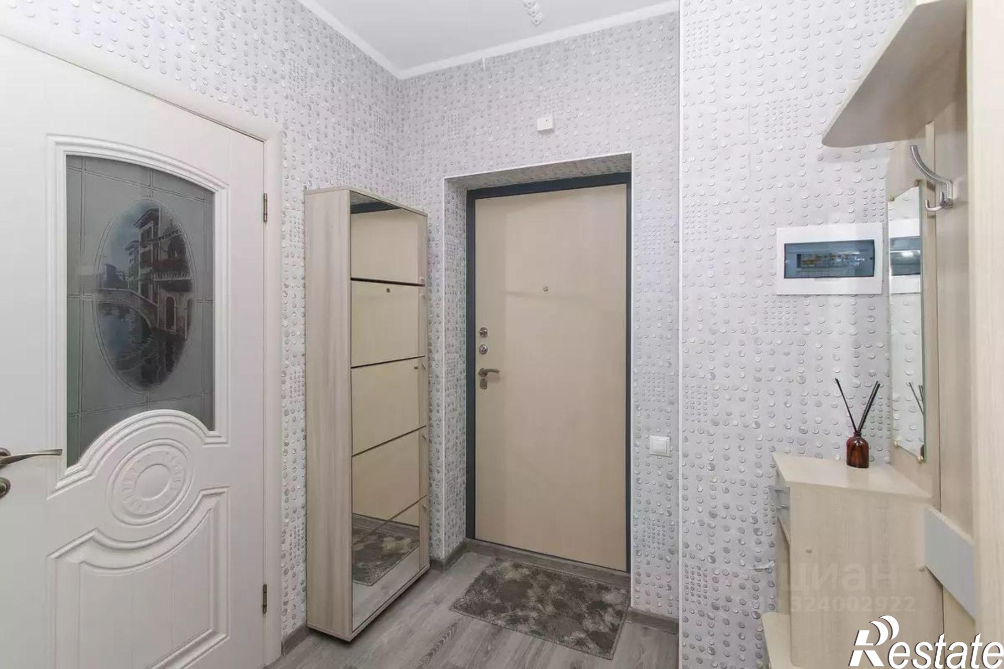 Сдать квартиру за 30 000 рублей на улица Бакинских Комиссаров, 3 к1