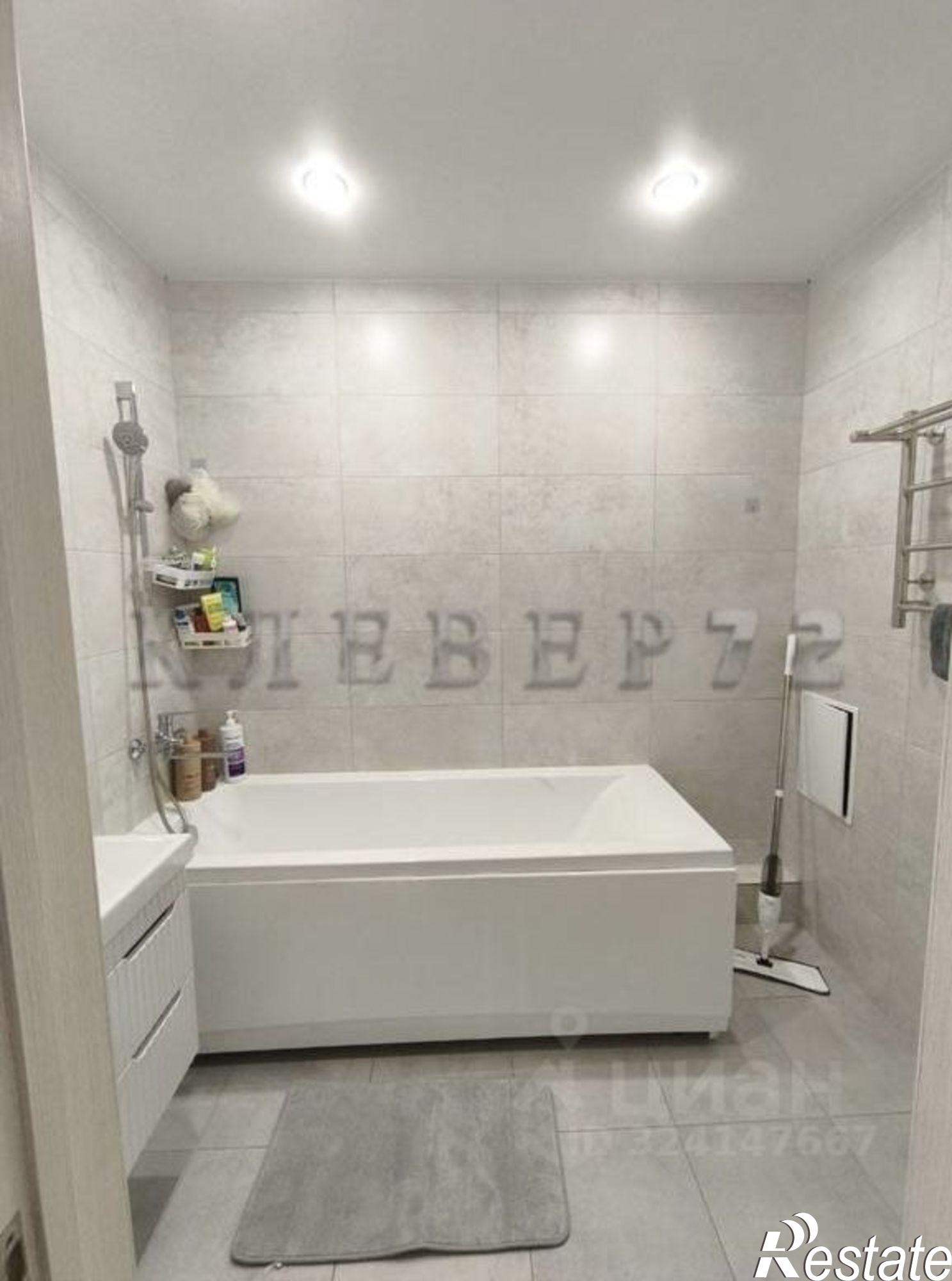 Сдать квартиру за 30 000 рублей на улица Александра Фёдоровича, 10