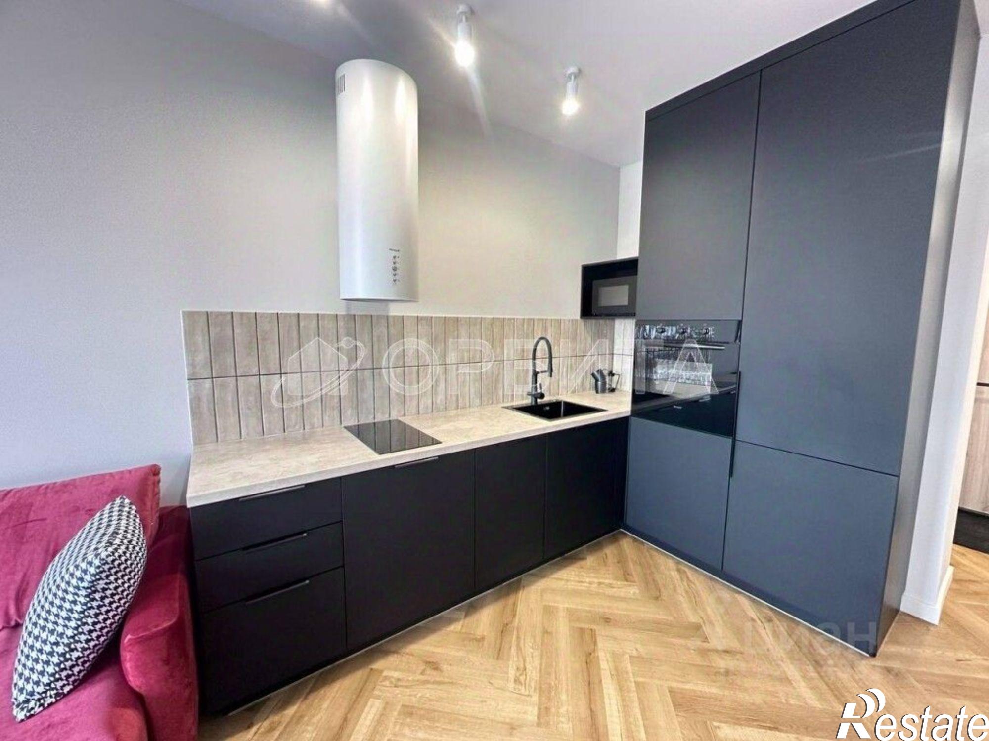 Сдать квартиру за 50 000 рублей на улица Пожарных и спасателей, 14