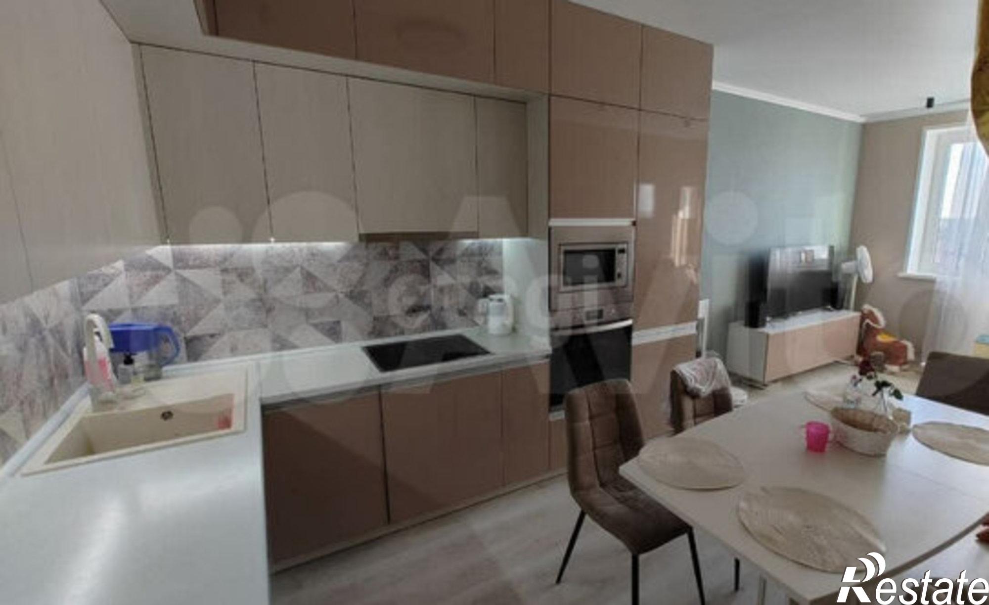 Купить квартиру за 9 000 000 рублей на ул Бакинских Комиссаров, 1