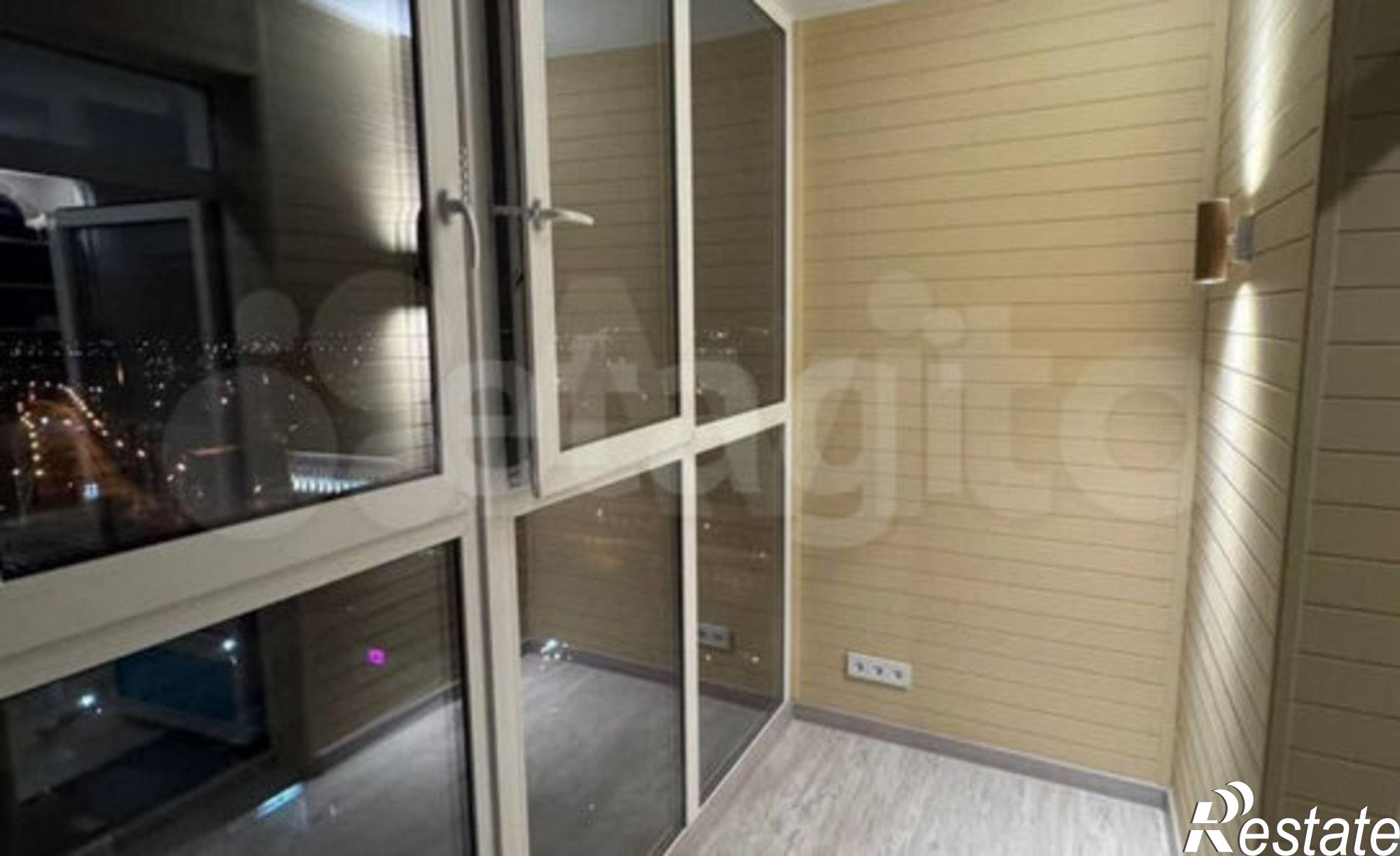 Купить квартиру за 9 000 000 рублей на ул Бакинских Комиссаров, 1