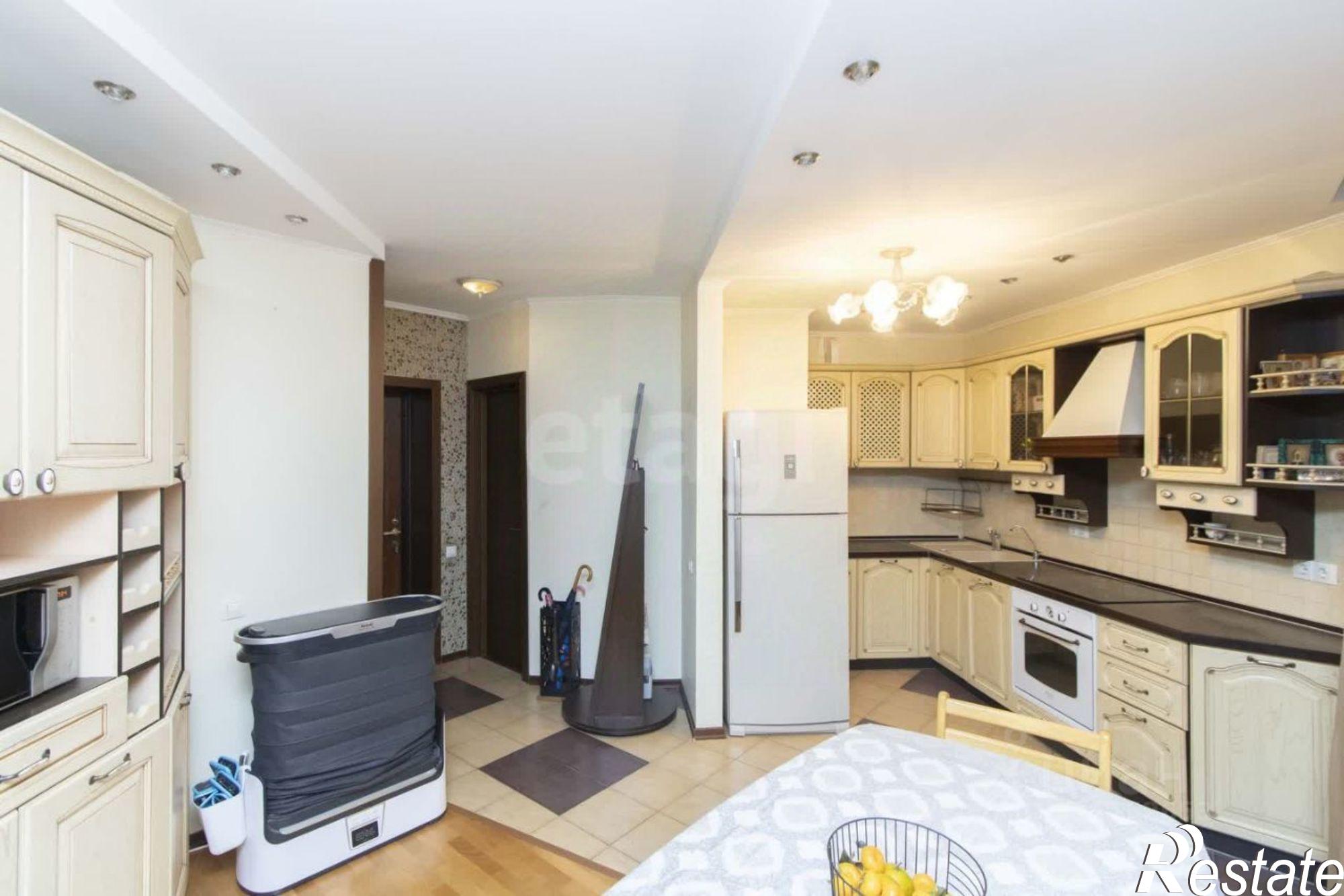 Купить квартиру за 19 000 000 рублей на улица Малыгина, 51