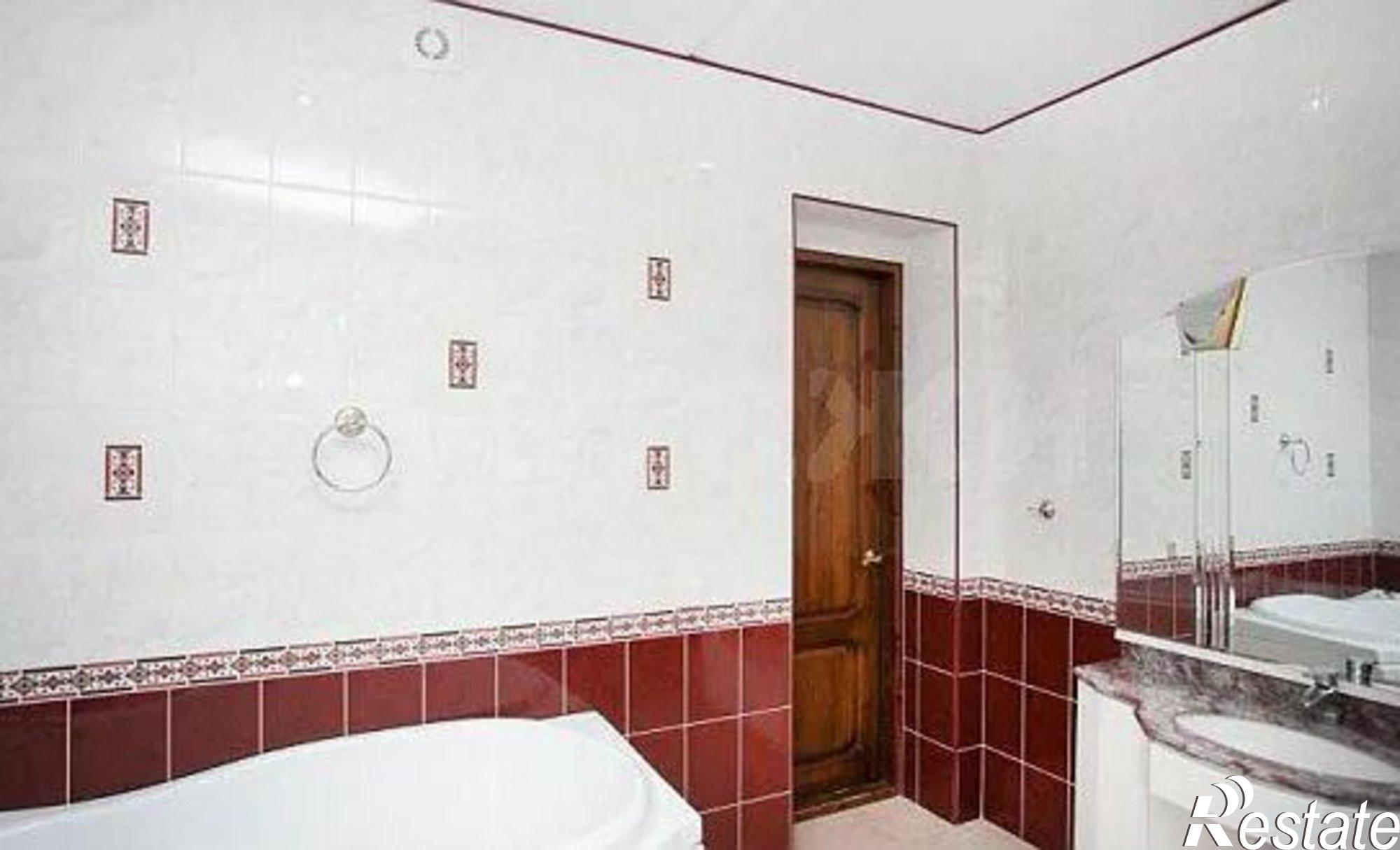 Купить квартиру за 15 000 000 рублей на улица Герцена, 84/2