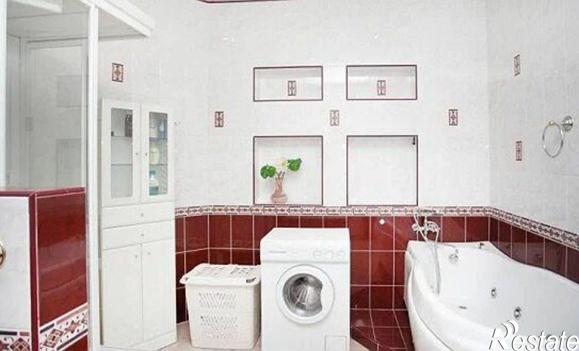 Купить квартиру за 15 000 000 рублей на улица Герцена, 84/2