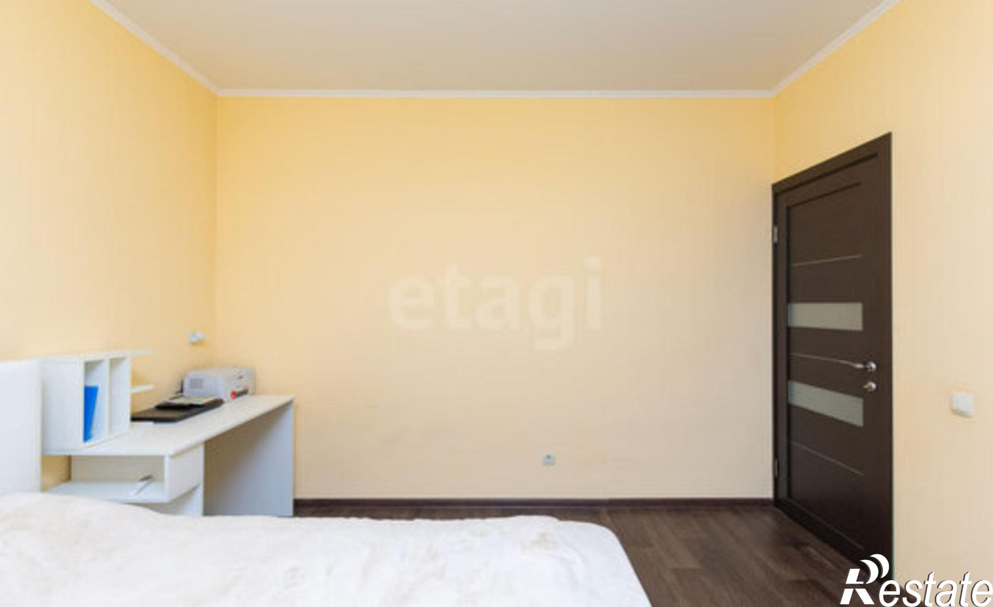 Купить квартиру за 5 700 000 рублей на Стартовая улица, 1