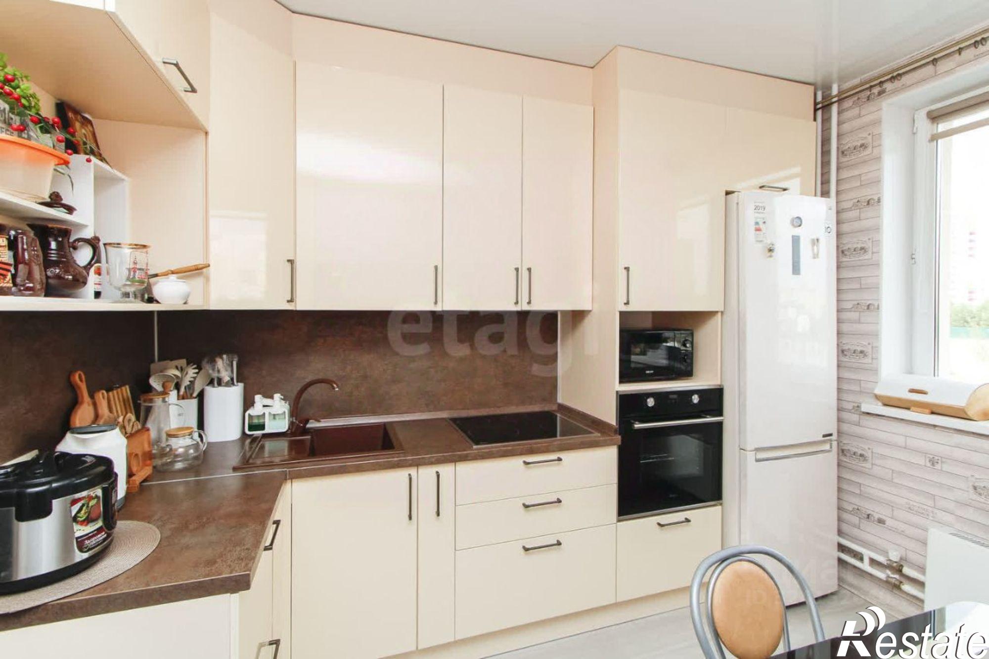 Купить квартиру за 6 800 000 рублей на ул Фармана Салманова, 8