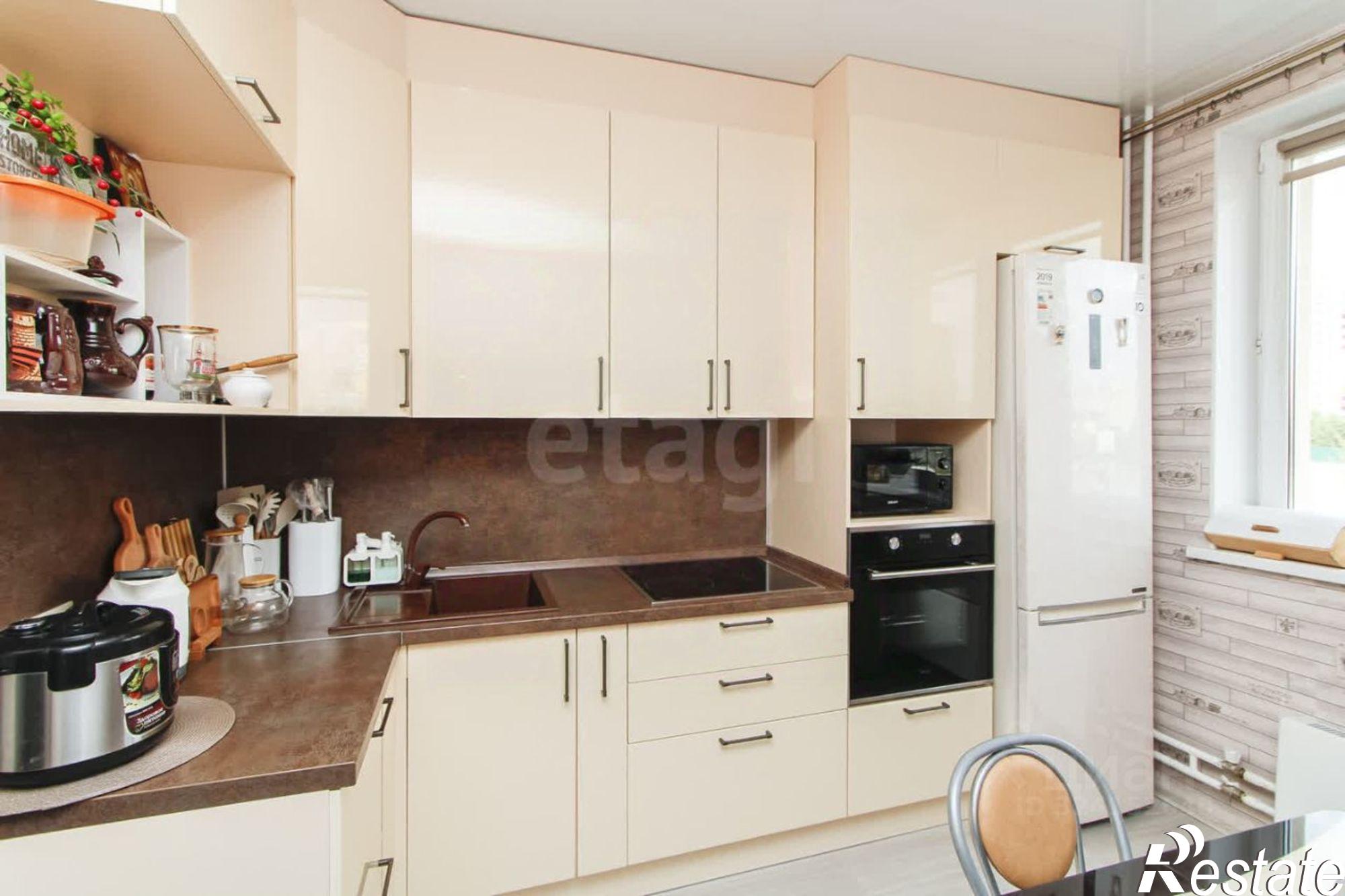 Купить квартиру за 6 800 000 рублей на ул Фармана Салманова, 8