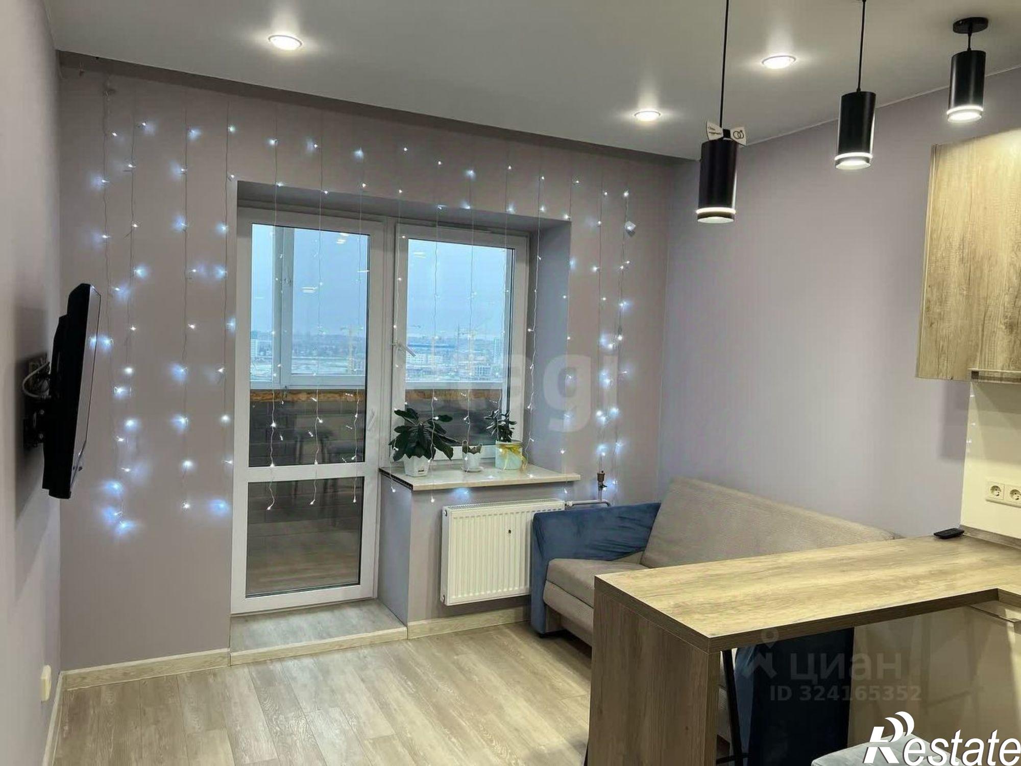 Сдать квартиру за 30 000 рублей на Интернациональная улица, 199 к1