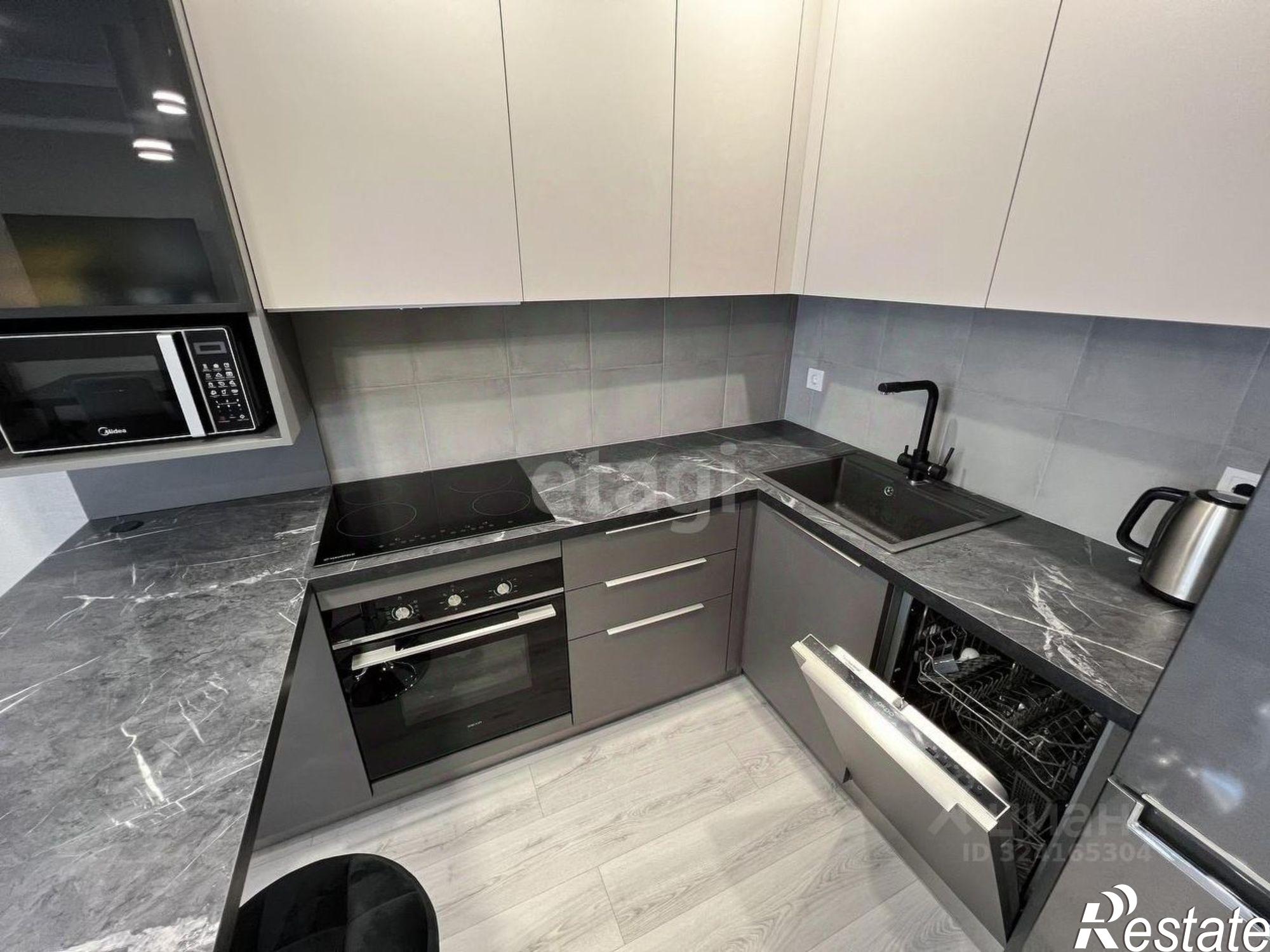 Сдать квартиру за 38 000 рублей на ул Мельникайте, 150