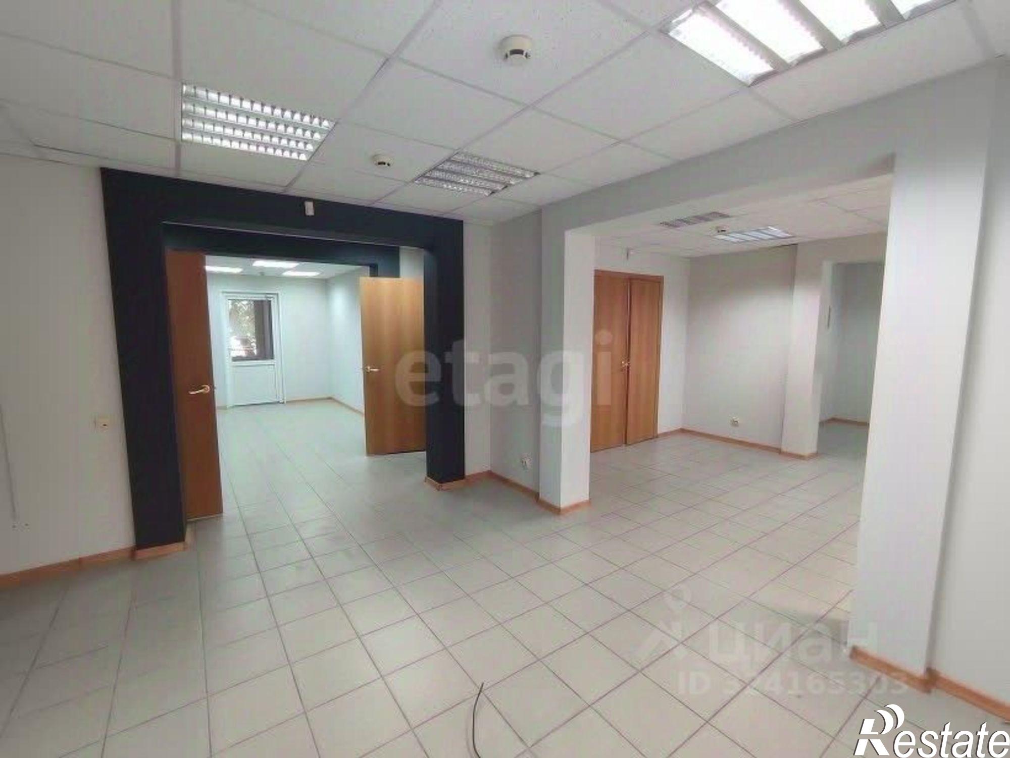 Сдать торговое помещение за 84 700 рублей на ул Мельникайте, 135