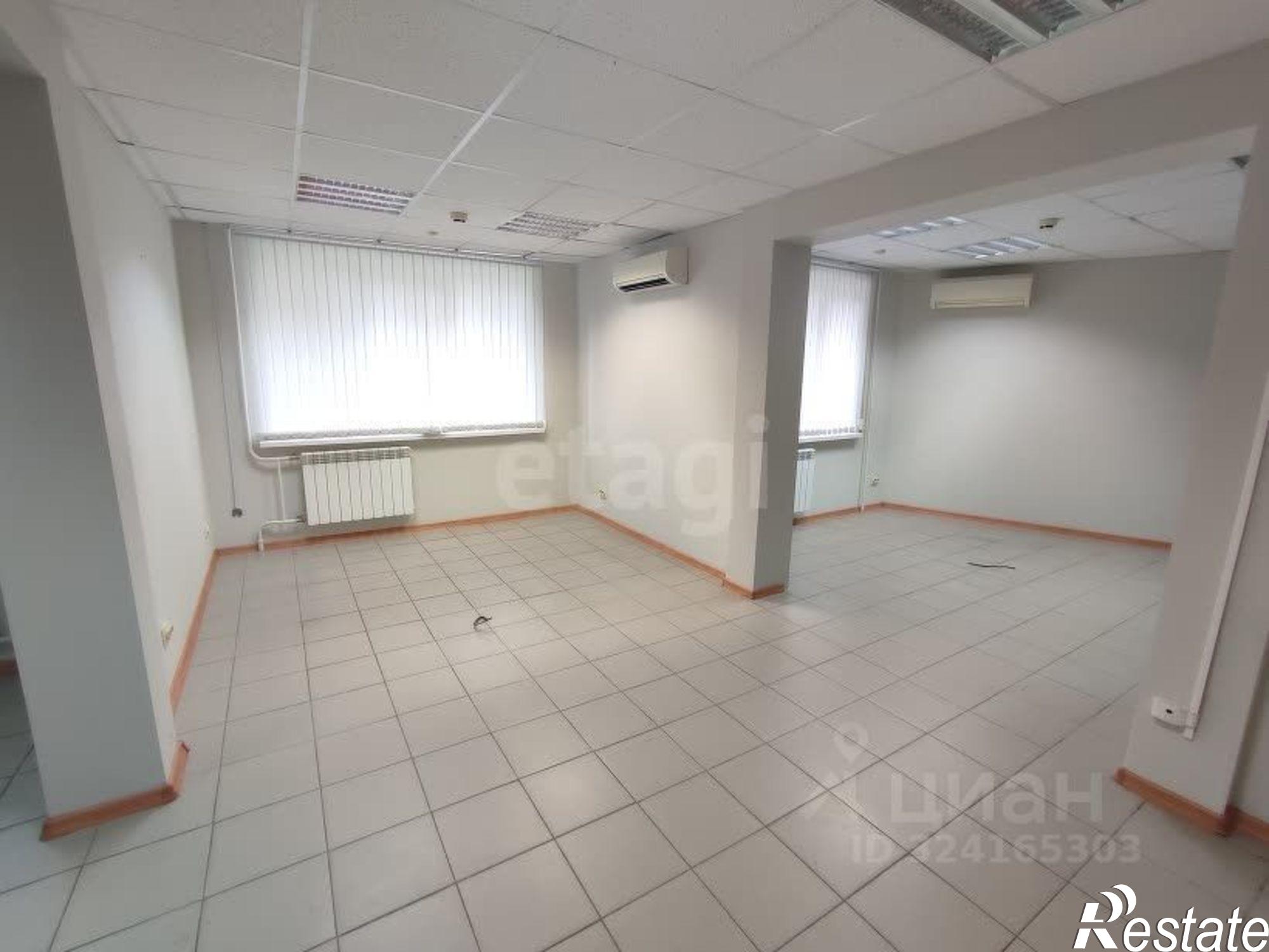 Сдать торговое помещение за 84 700 рублей на ул Мельникайте, 135