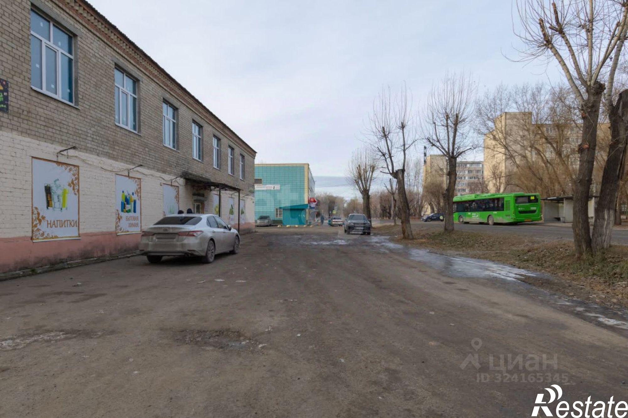 Сдать торговое помещение за 97 500 рублей на ул Камчатская, 35