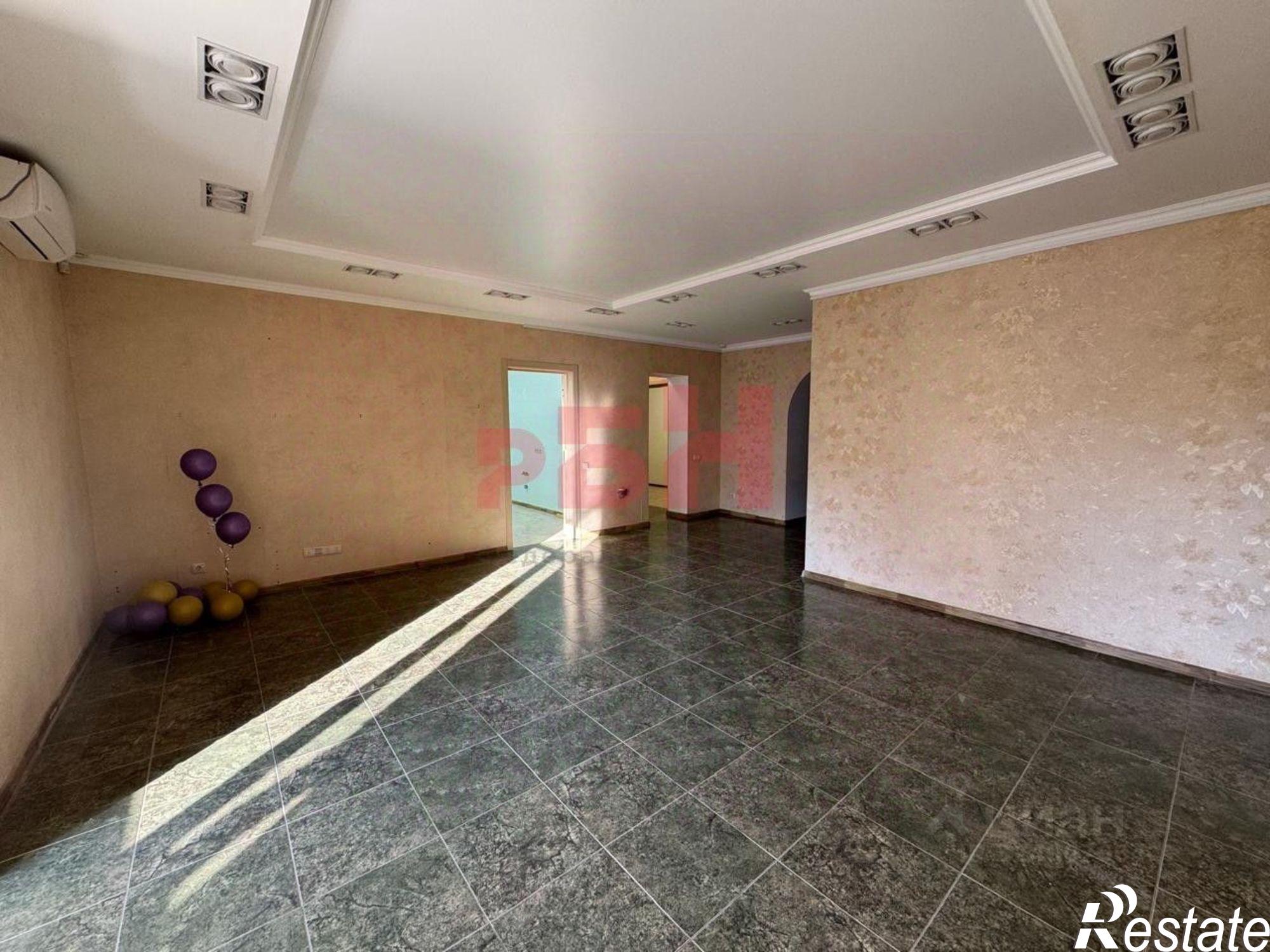 Купить помещение свободного назначения за 21 375 300 рублей на ул Сургутская, 11 2